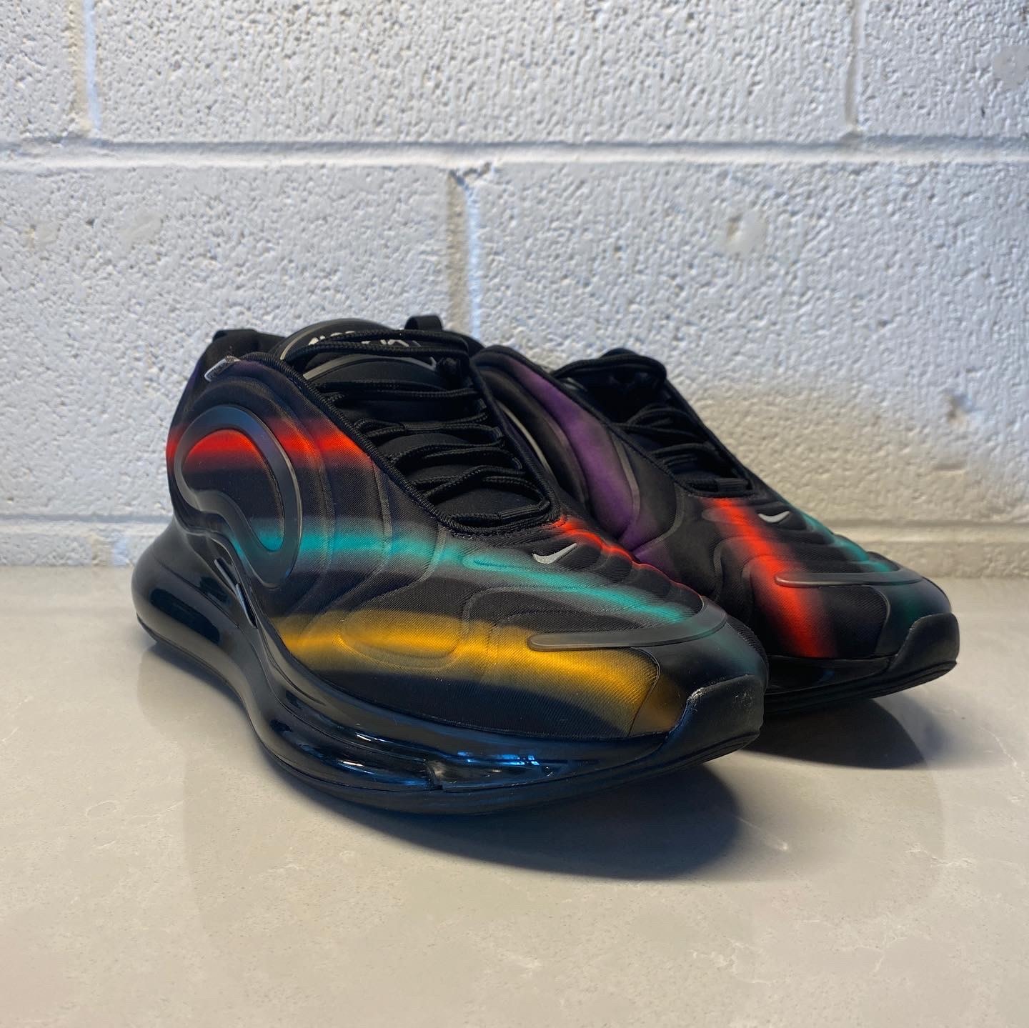 nike air max 720 color streaks