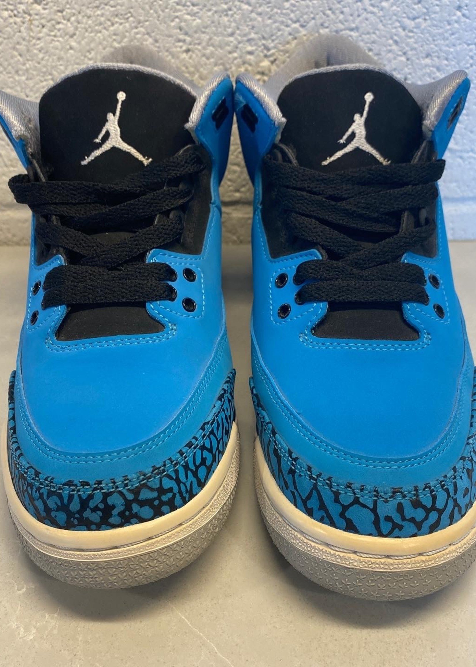 jordan 3s powder blue