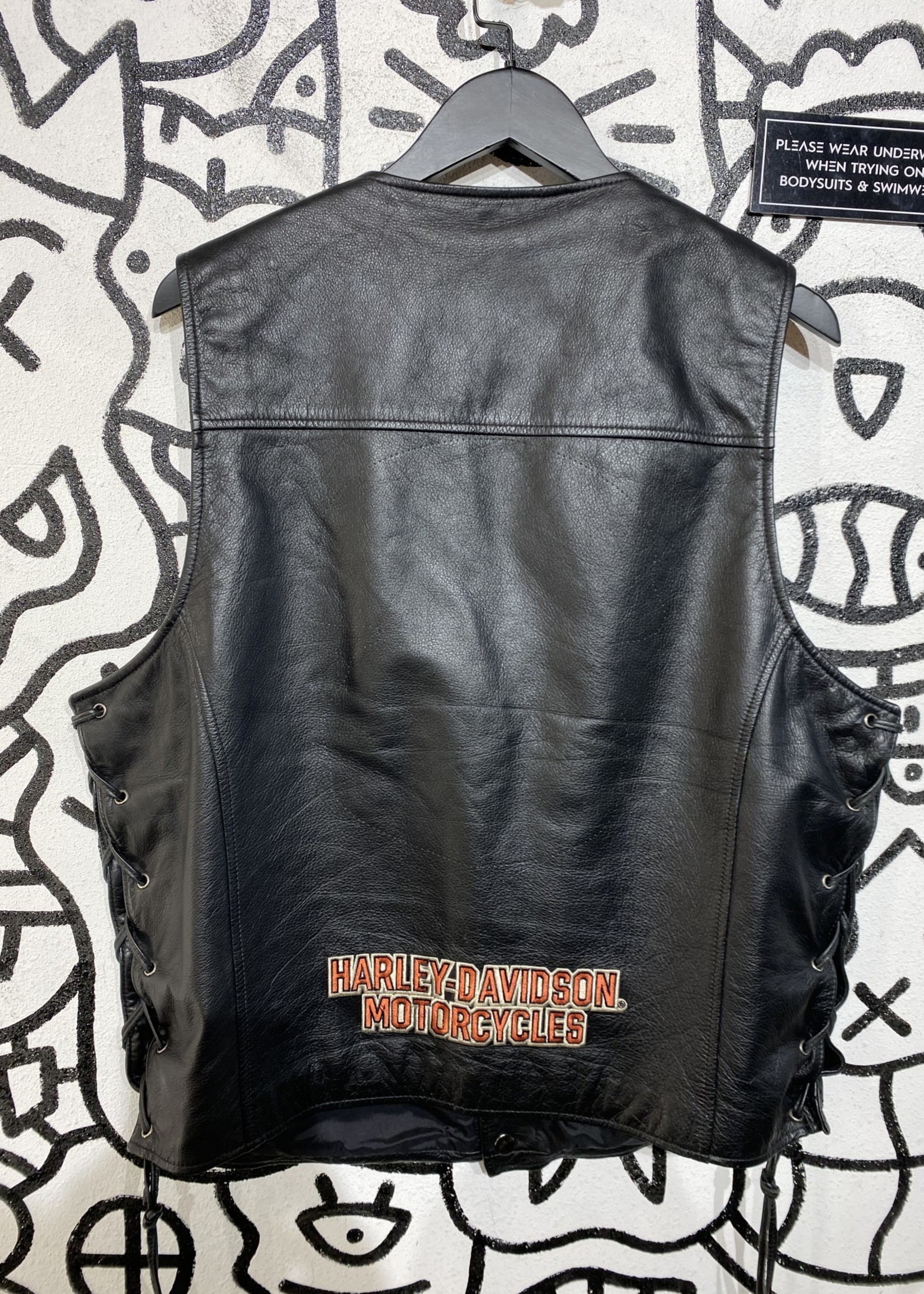 Harley Davidson leather vest L