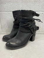 Vince Camuto Black Leather Wrap Heeled Booties 7.5