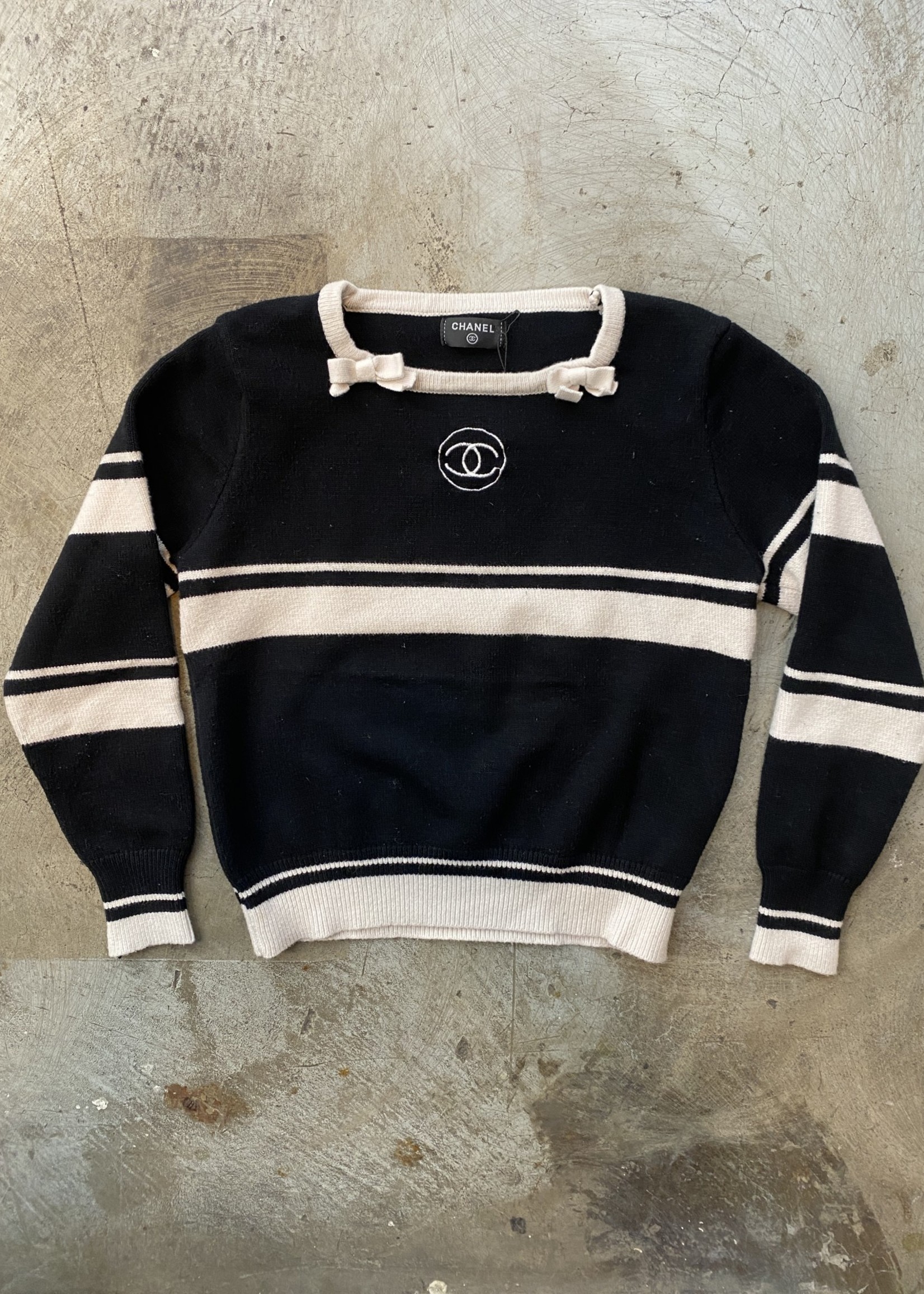 Chanel Dupe Sweater S
