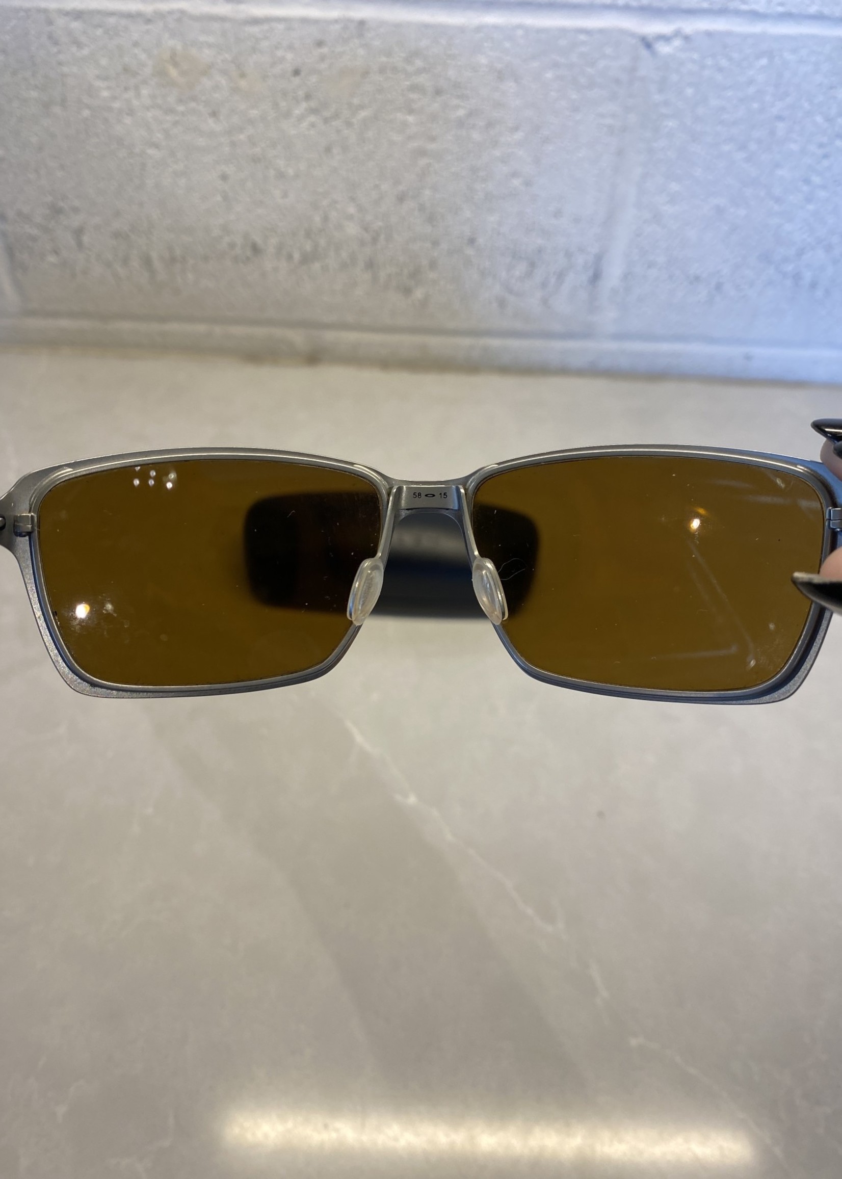 Oakley Tincan Sunglasses