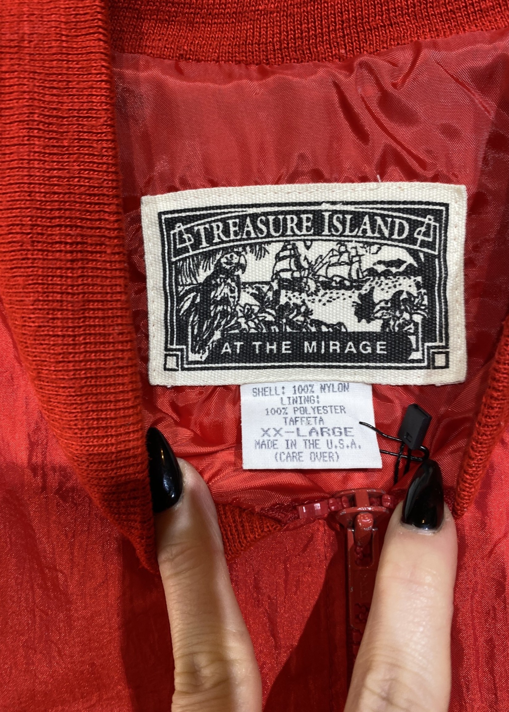 Treasure Island Vintage Red Zip Up XXL