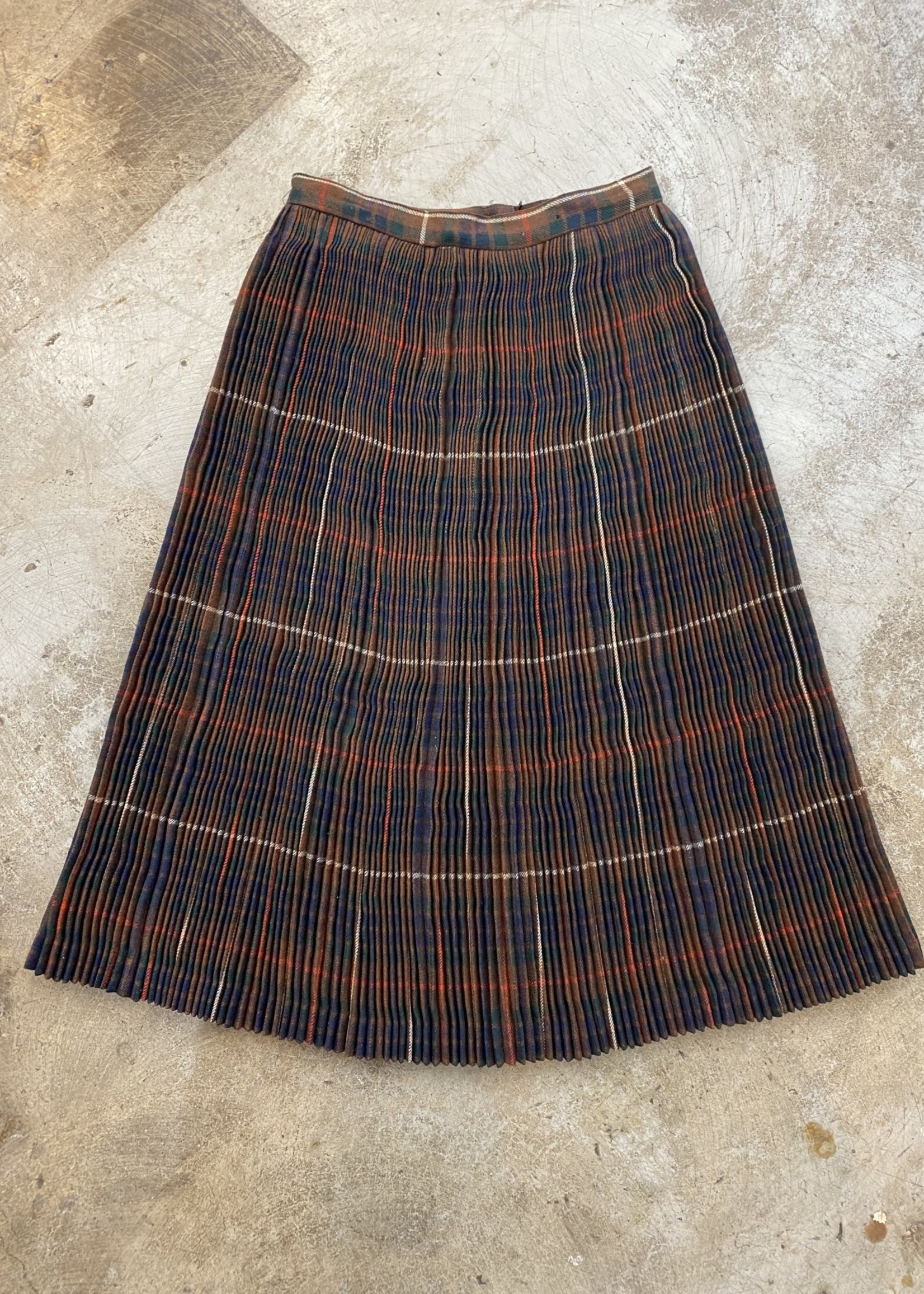 60s No Label Acordian Brown Plaid Skirt 23"-24"
