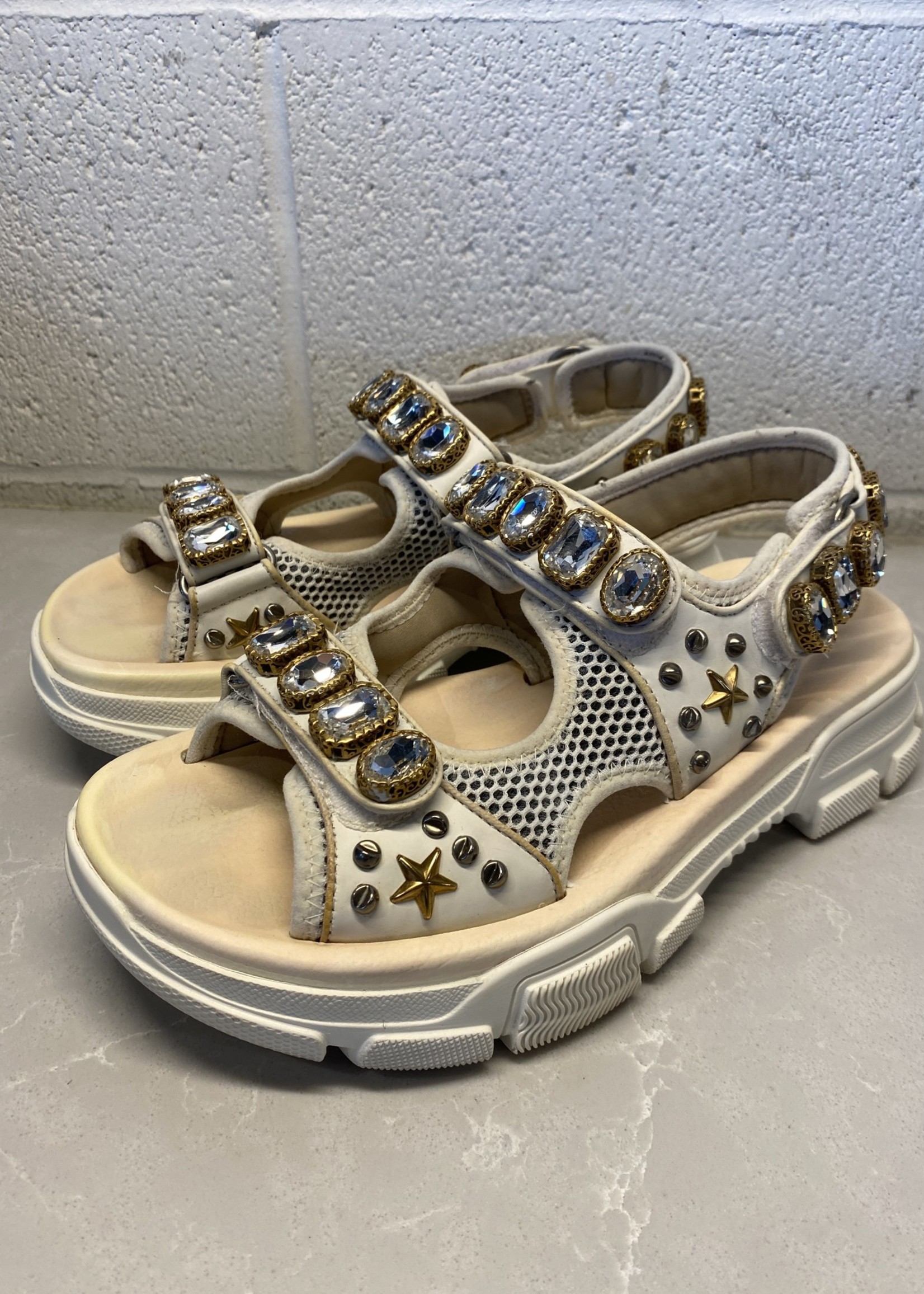 Gucci White Gem Sandals 38.5 (8) (Retail: $1250)