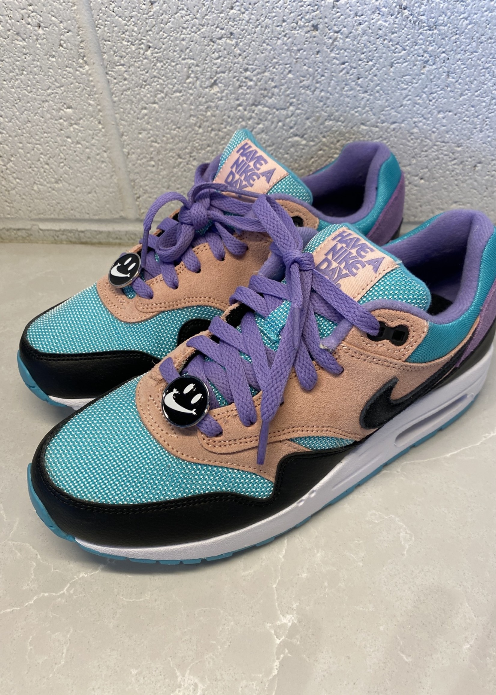 Nike Air Max 1Have a Nike Day (GS) 6.5Y (8)