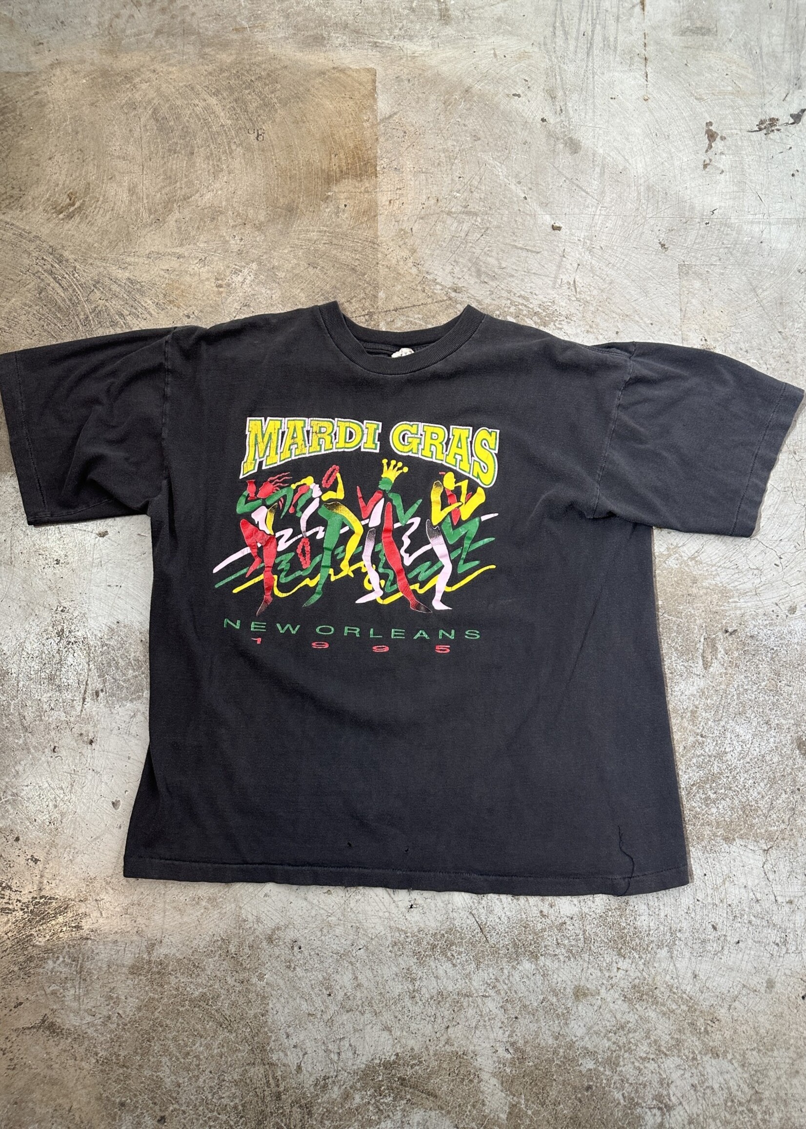 Vintage 1995 Mardi Gras T-shirt XL