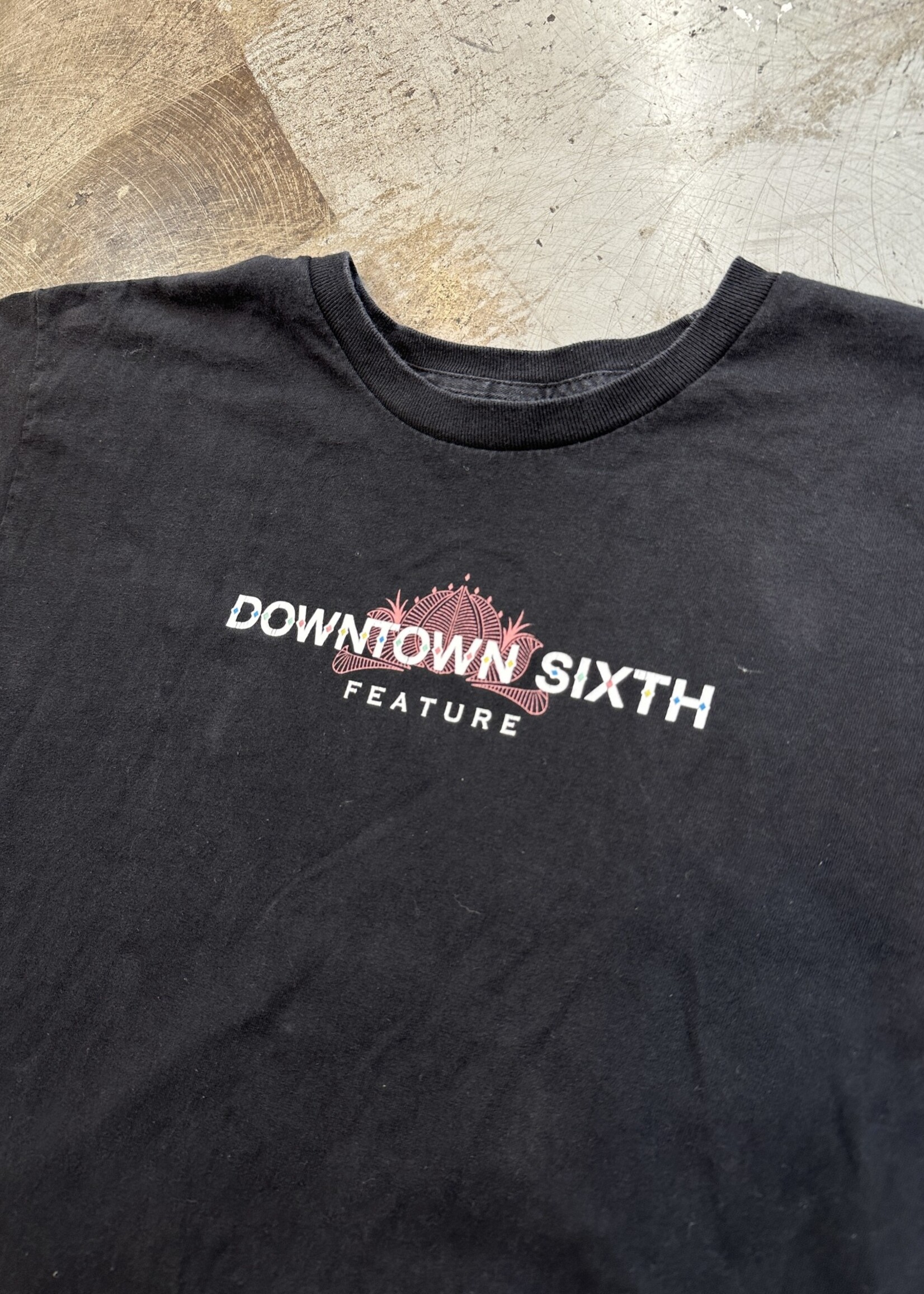 Downtown Sixth Feature Tee L