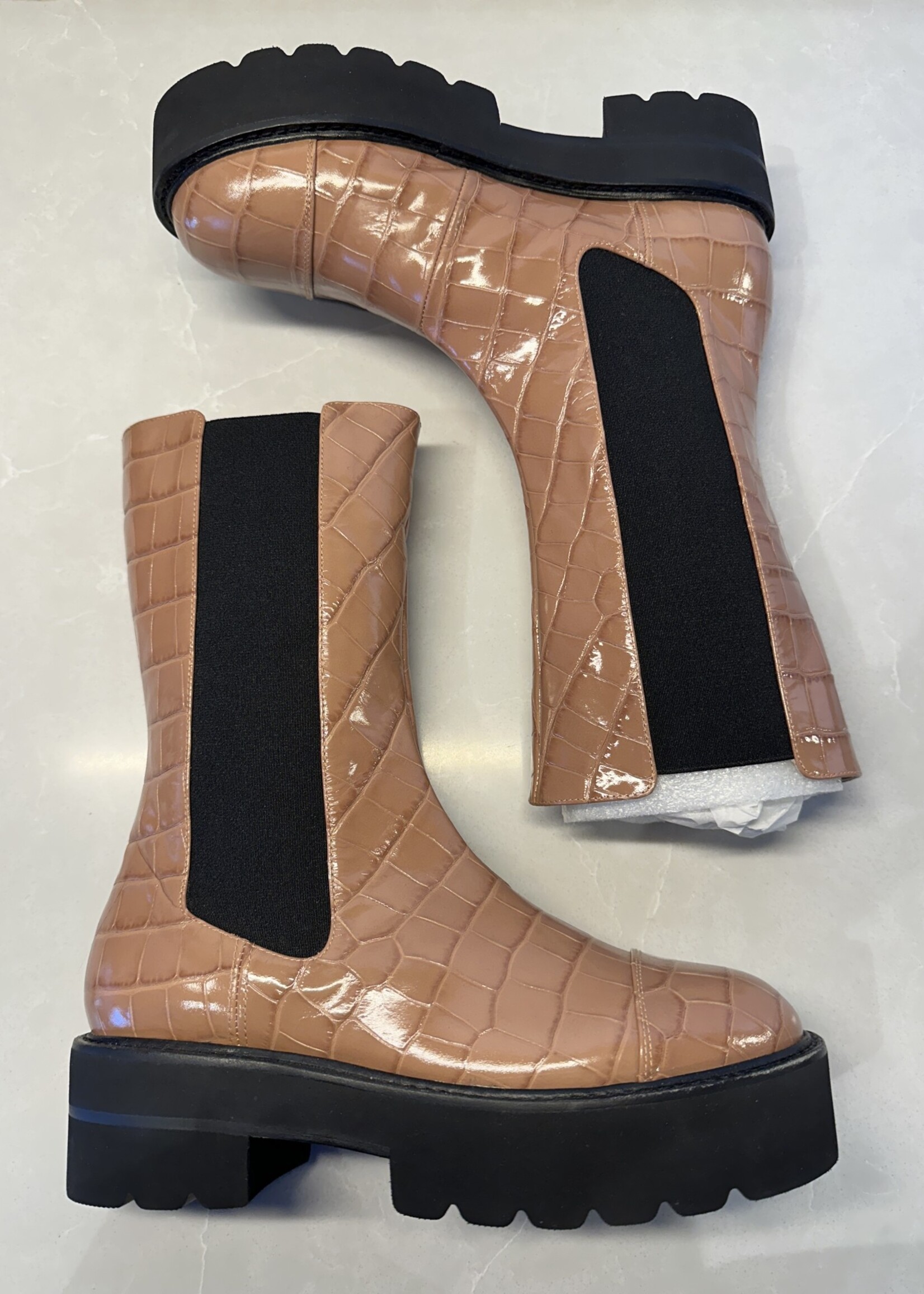 New Stuart Weitzman Croc Chelsea Boots 6.5