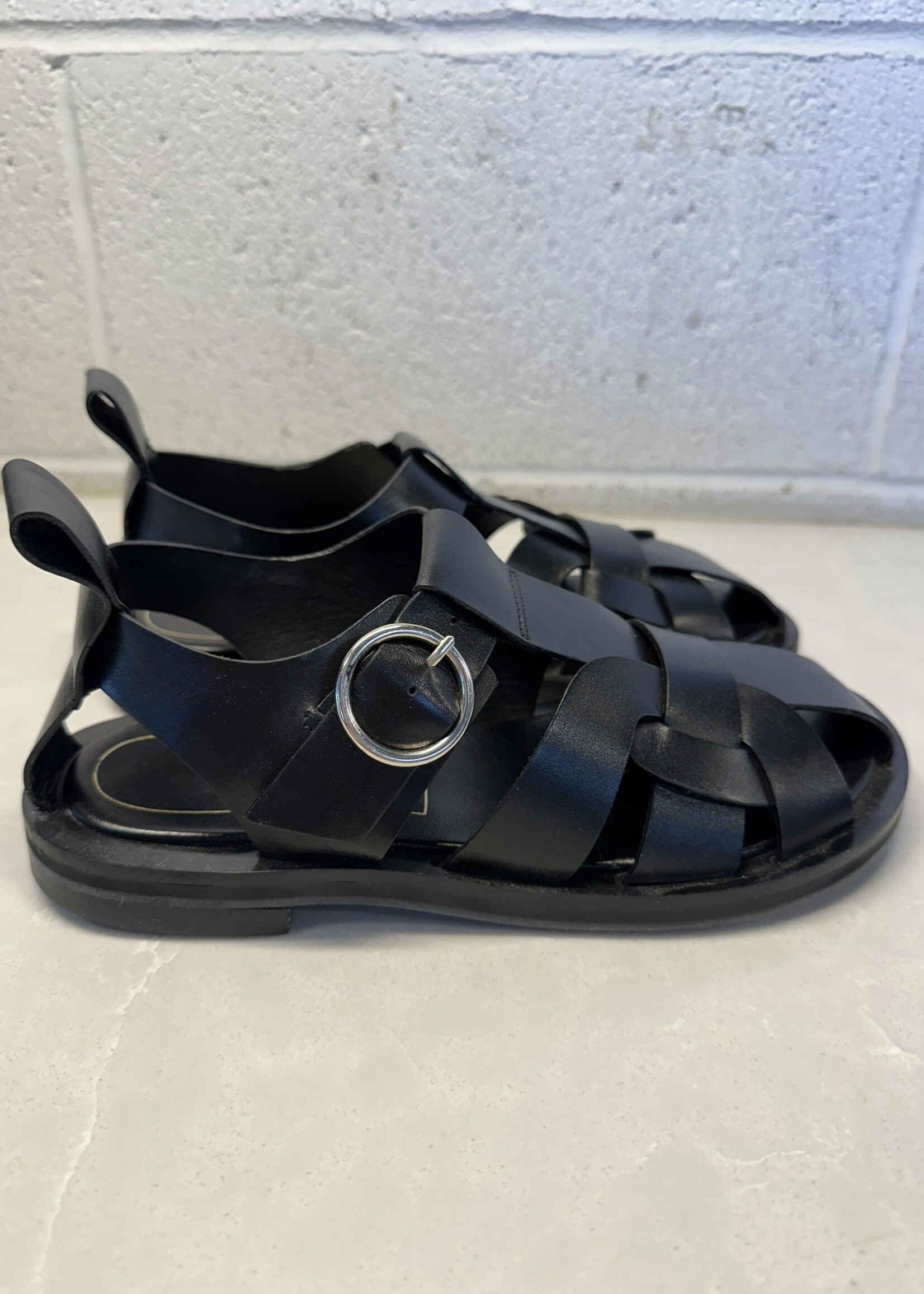 Zara Black Leather Buckle Sandals 36/6