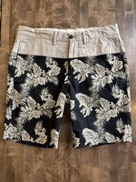 Moncler Floral Printed Shorts Masc 32