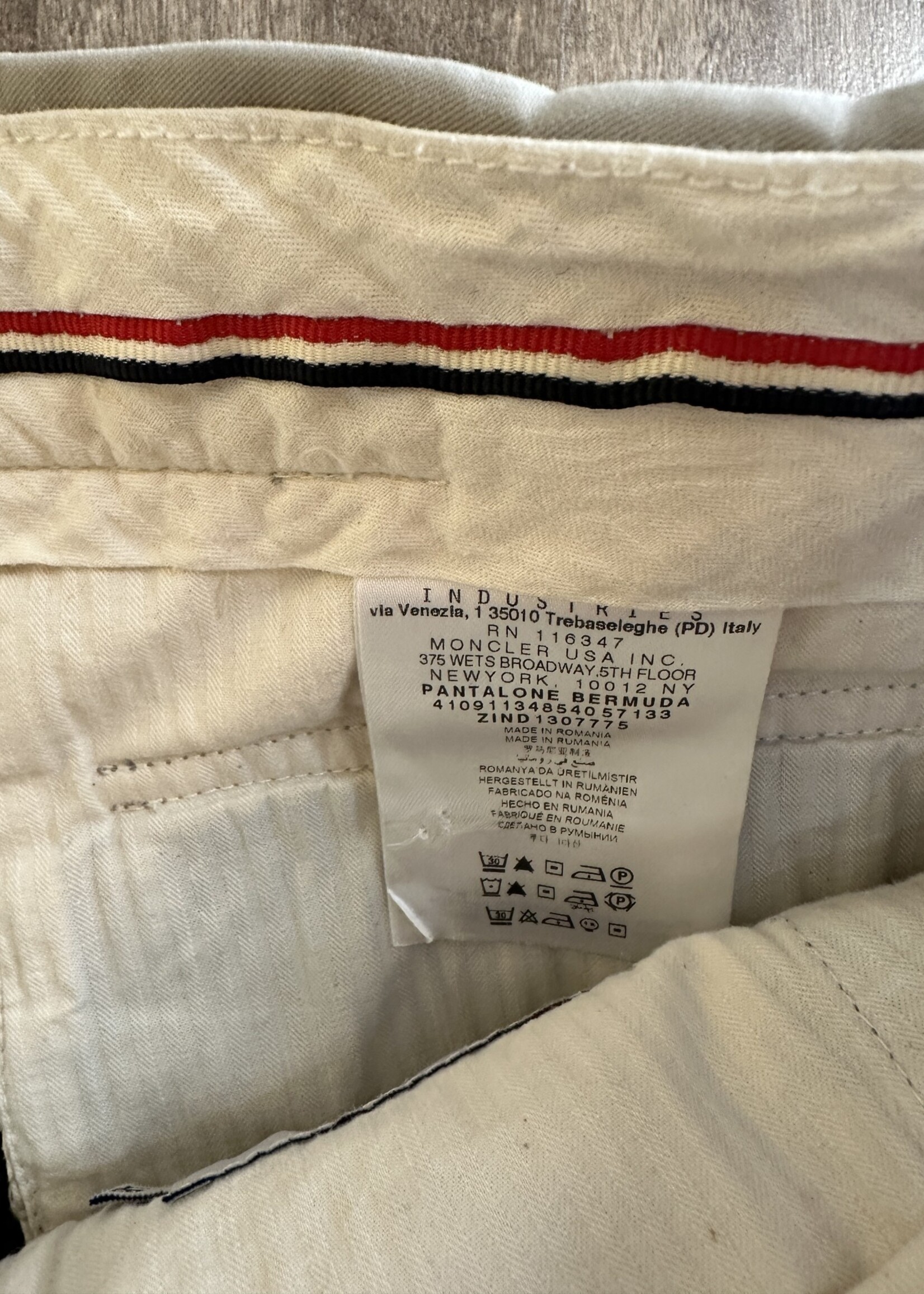 Moncler Floral Printed Shorts Masc 32