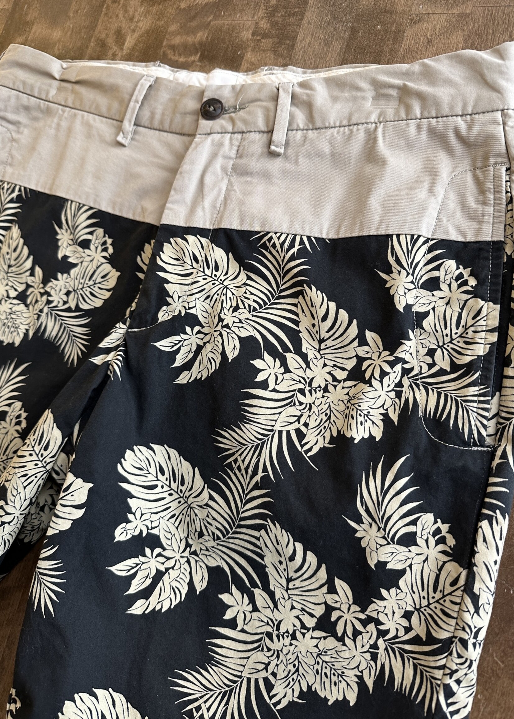 Moncler Floral Printed Shorts Masc 32