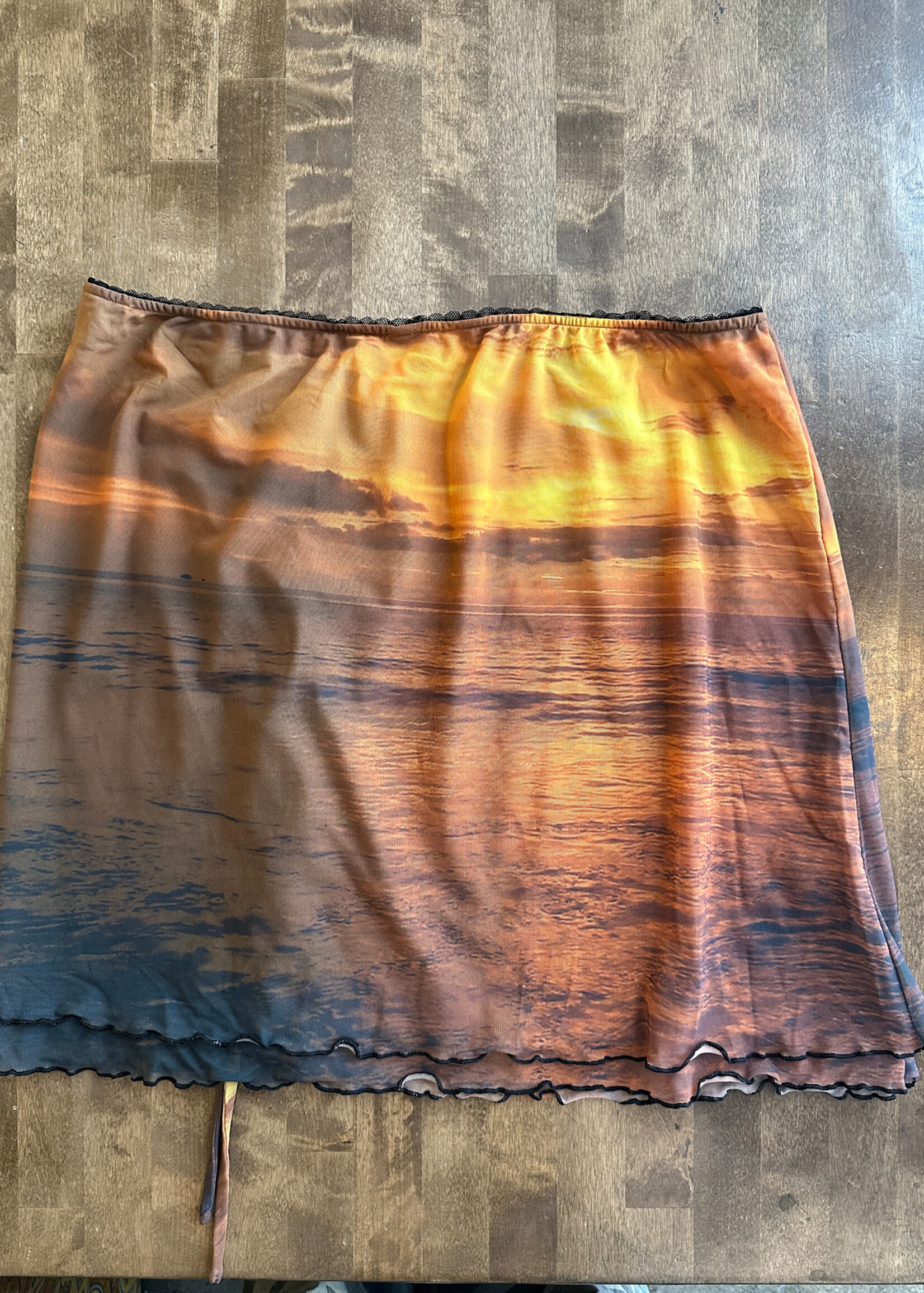 Priscavera Mesh Skirt L