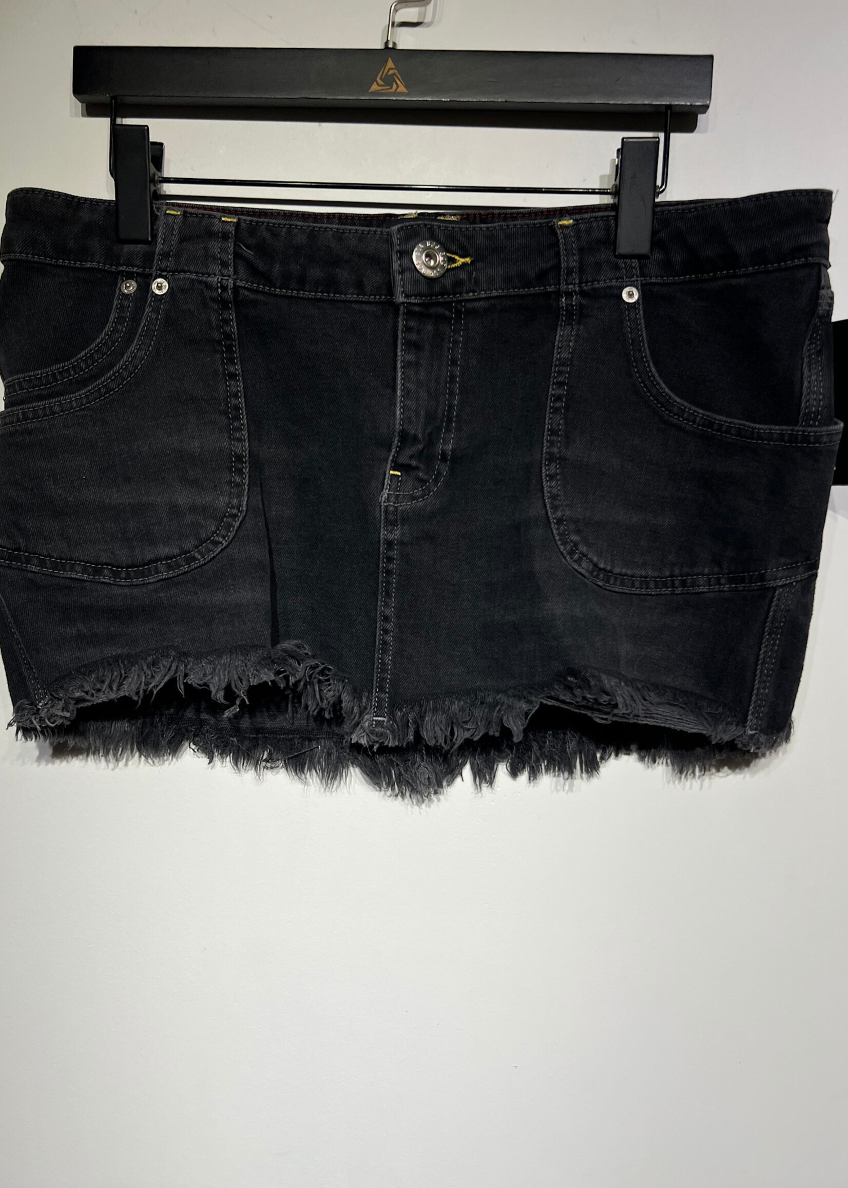 BDG NWT Black Denim Mini Skirt XL/32