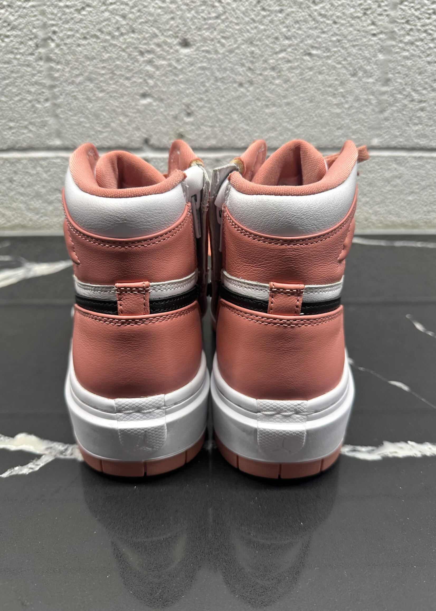 Jordan 1 Elevate High Red Stardust Fem 6