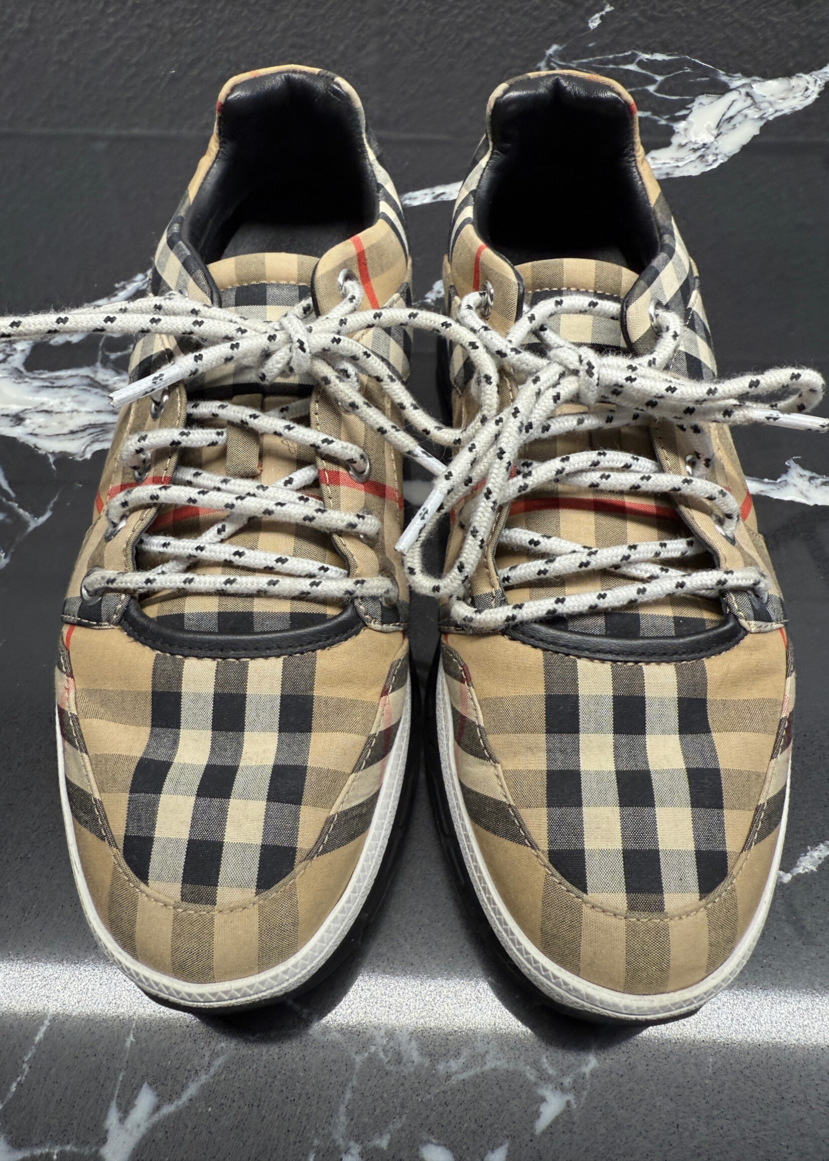 Burberry 'Brockton' Nova Check Sneakers 35/ US 5