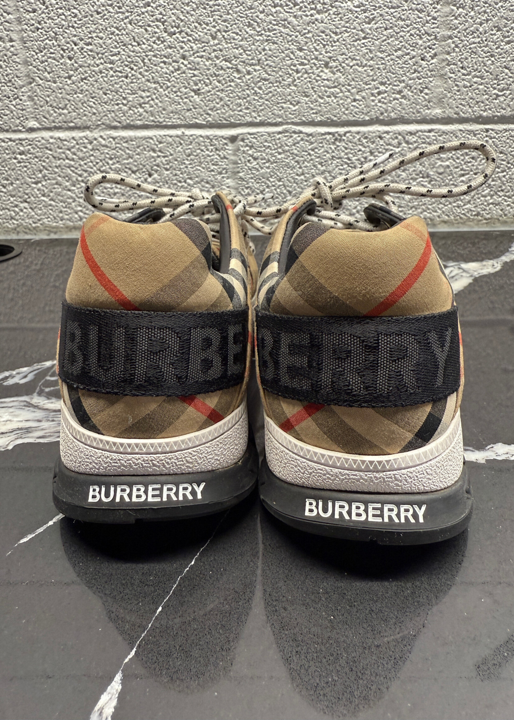 Burberry 'Brockton' Nova Check Sneakers 35/ US 5