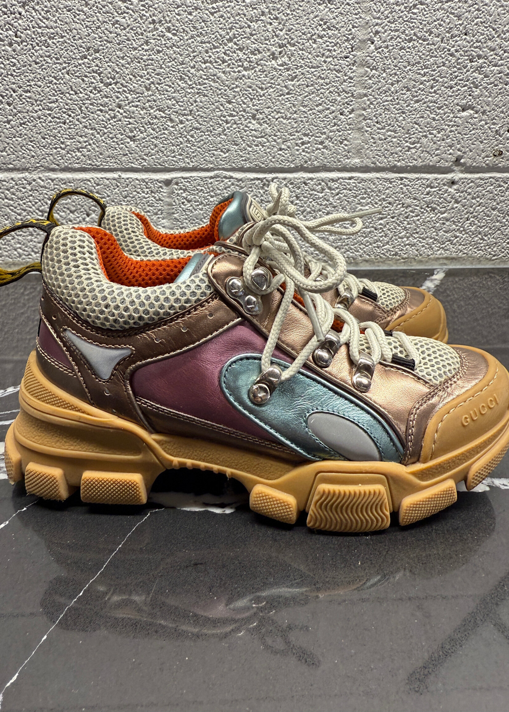 Gucci Flashtrek Youth Sneakers US1/32