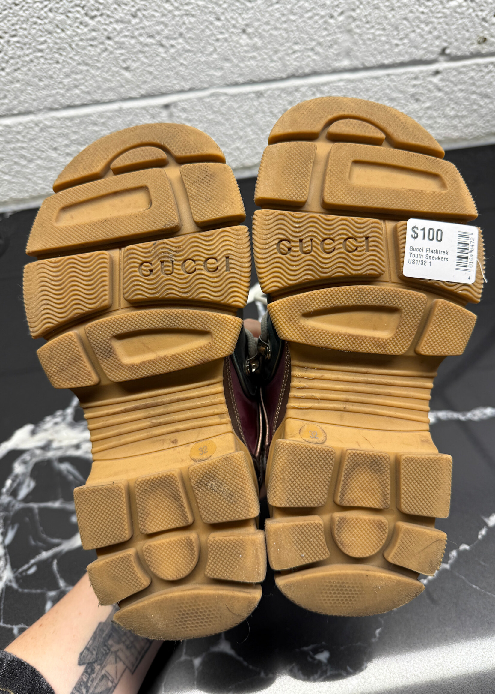 Gucci Flashtrek Youth Sneakers US1/32