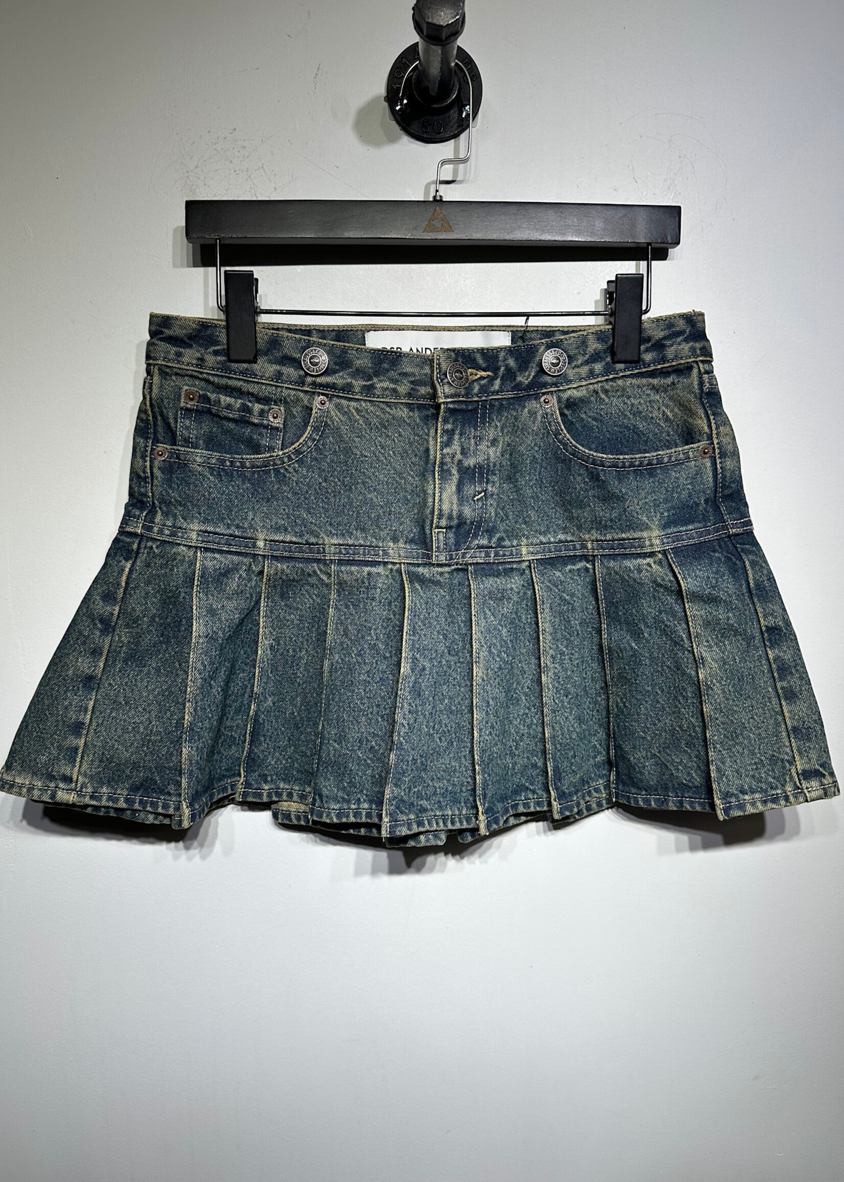 Levi's x Andersson Bell Pleated Denim Skirt S/28 - ALT REBEL Levi's x Andersson Bell Pleated Denim Skirt S/28 - ALT REBEL