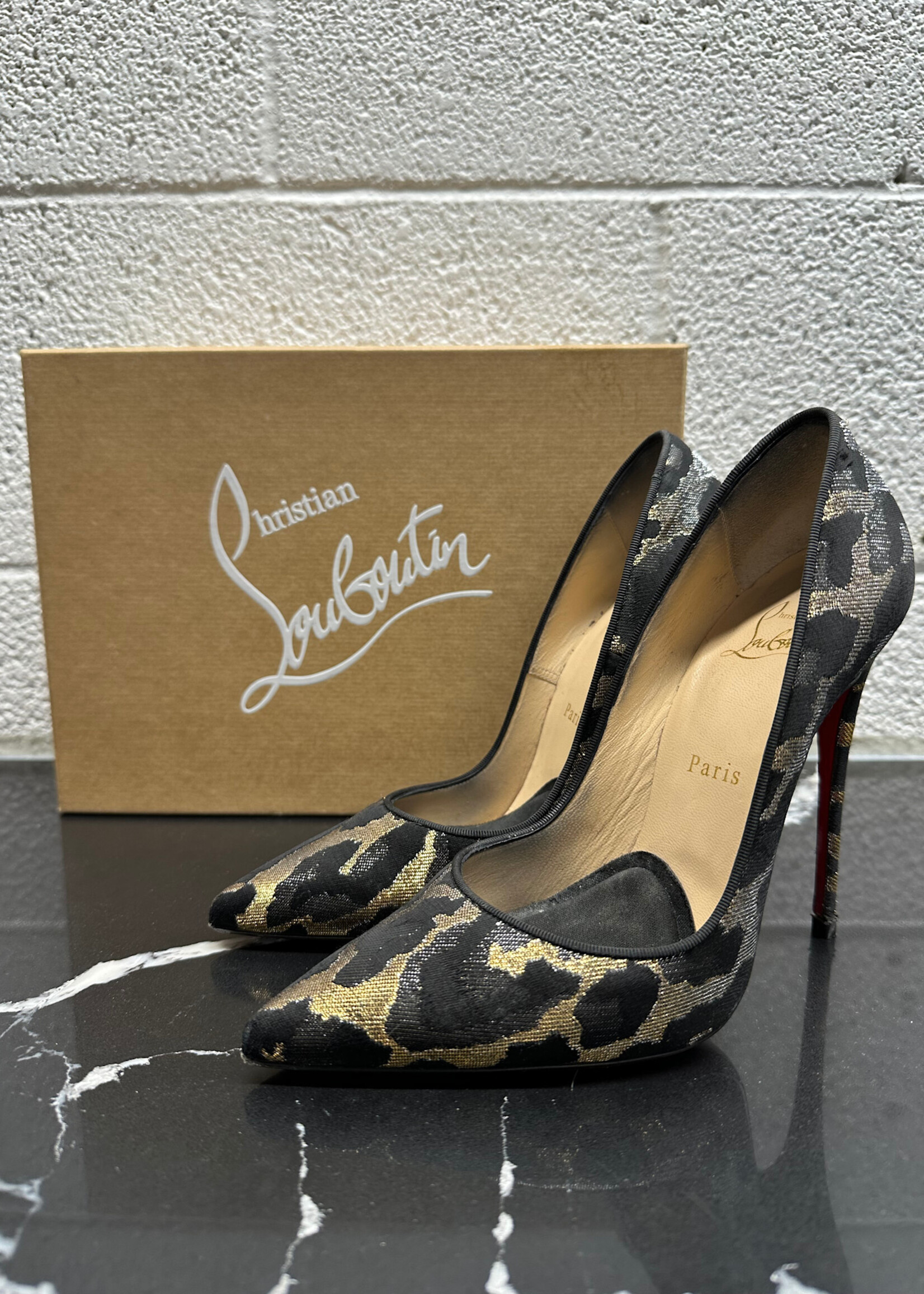 Louboutin Cheetah Pointed Toe Heel 7.5