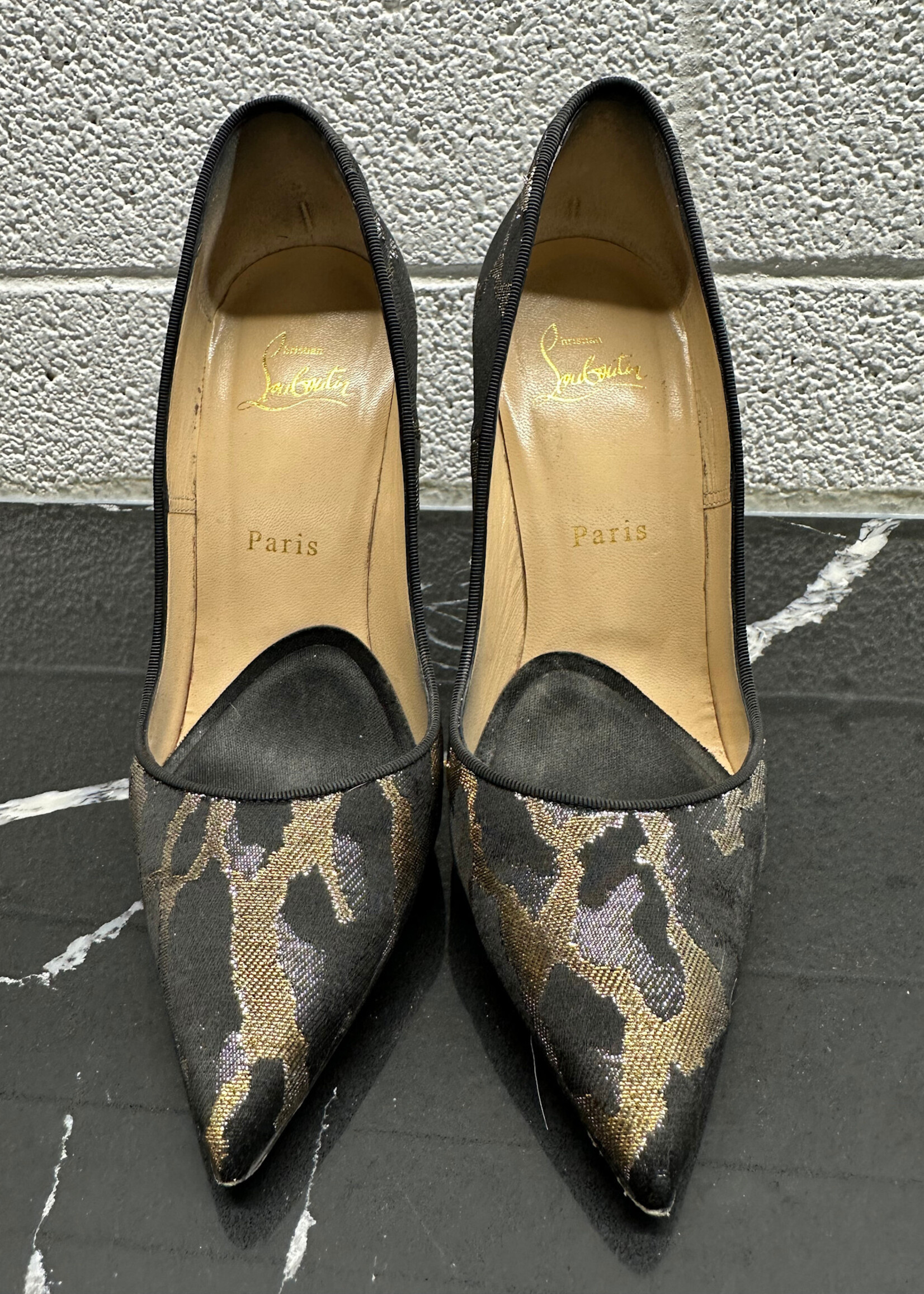 Louboutin Cheetah Pointed Toe Heel 7.5