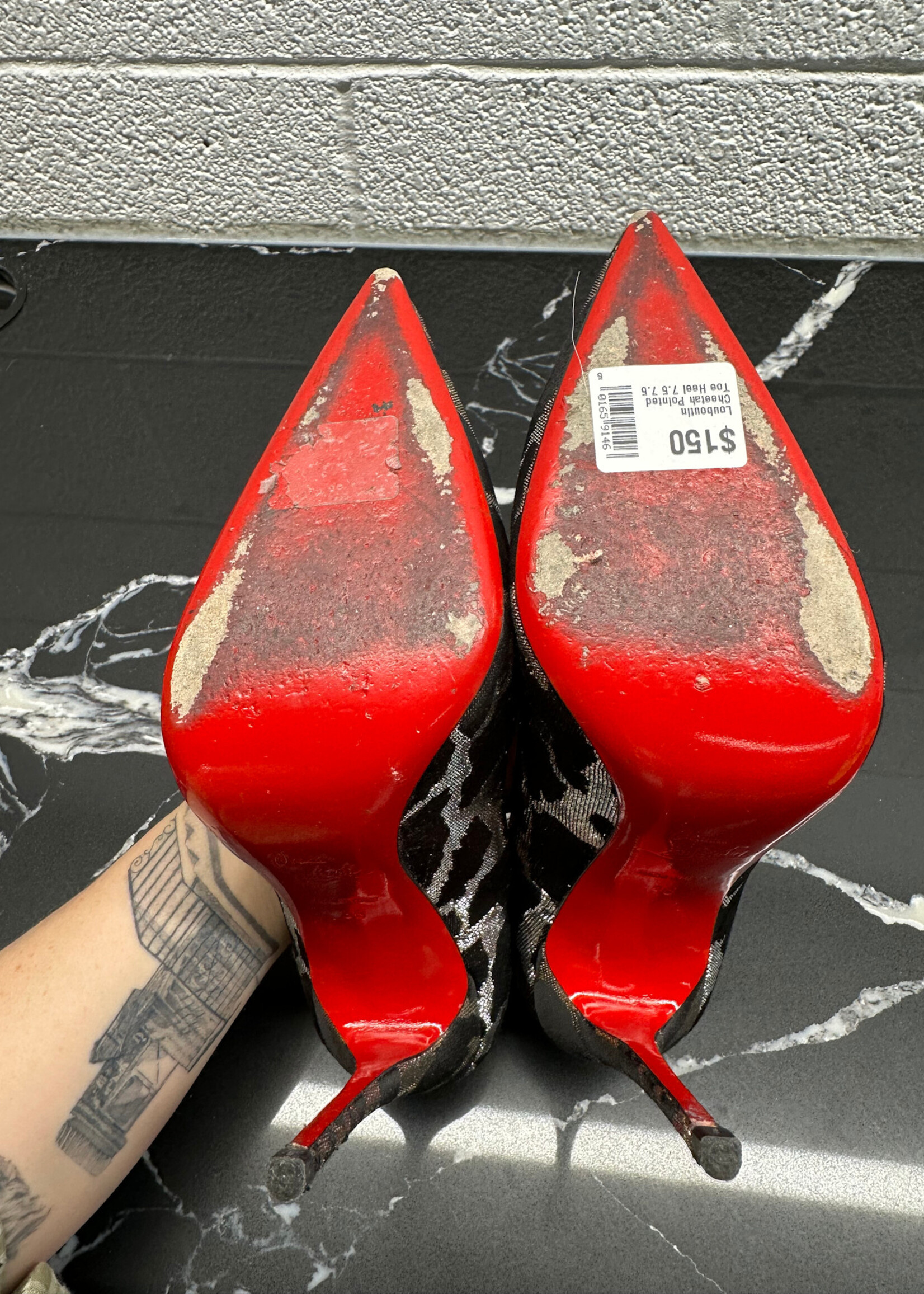 Louboutin Cheetah Pointed Toe Heel 7.5