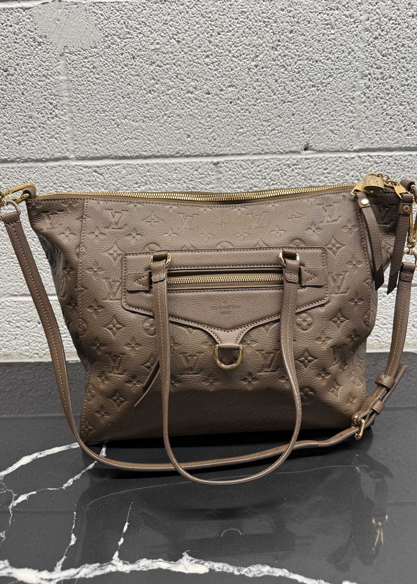 Louis Vuitton Lumineuse Leather Handbag