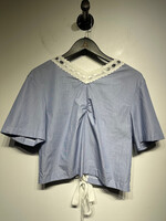 Sandro Paris Blue/White Lace Accented Tee Fem L