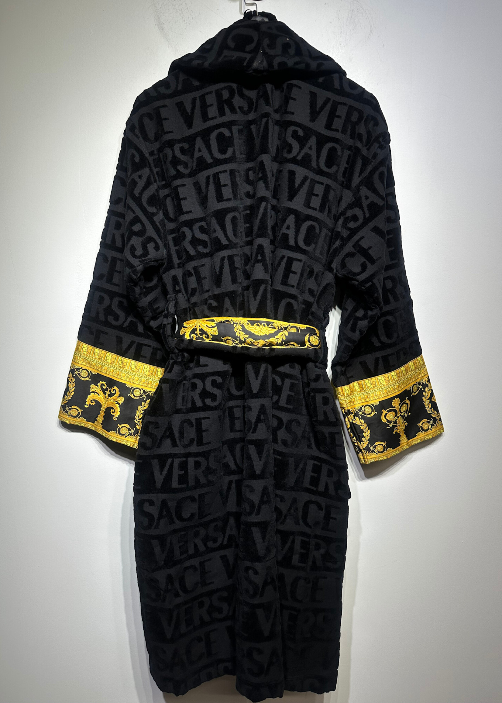 NWT Versace I Heart Baroque Robe Unisex L Retail: $550