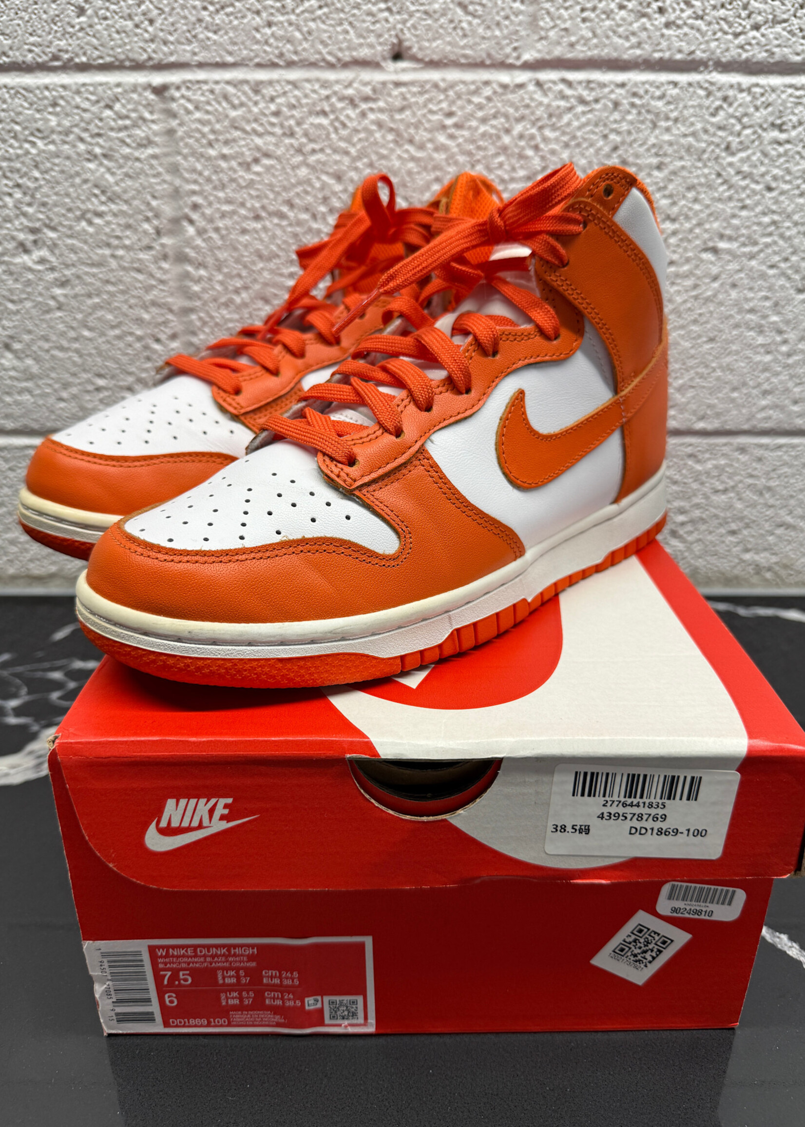 Nike Dunk High Syracuse Fem 7.5