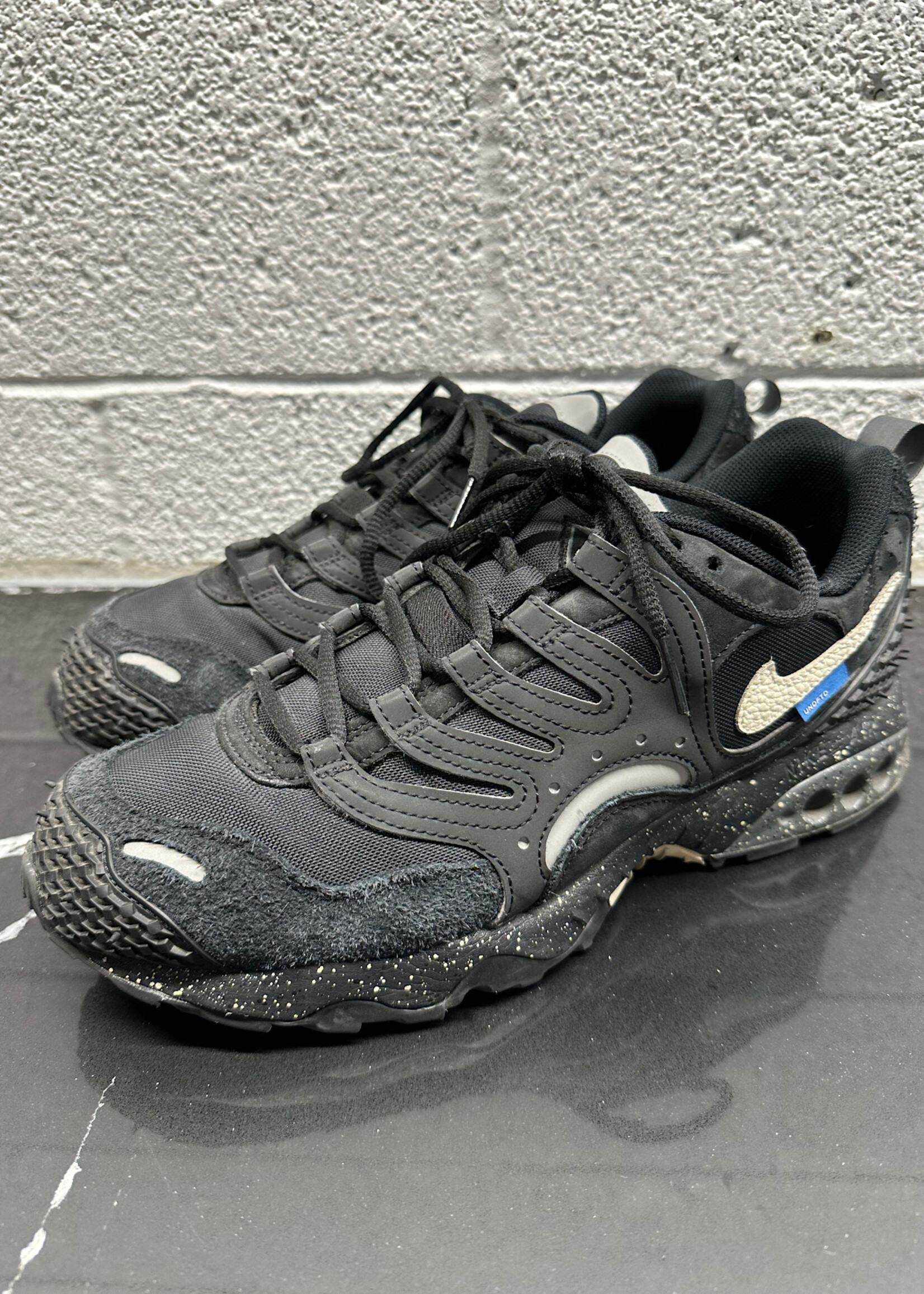 Nike Undefeated Terra Black  Masc 10.5