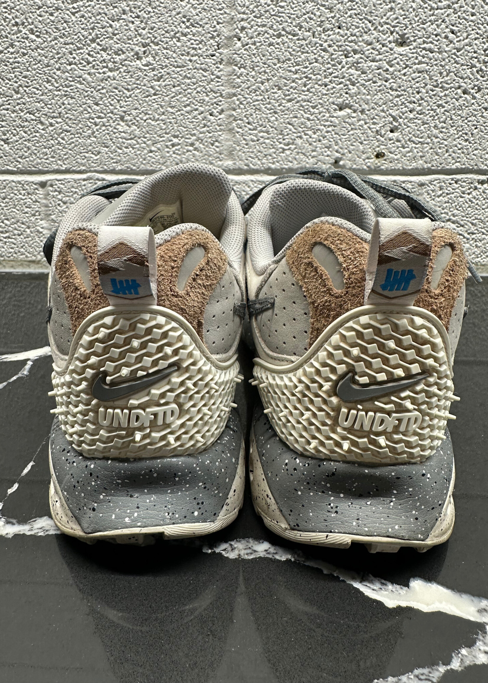 Nike Undefeated Terra Grey Masc 10.5
