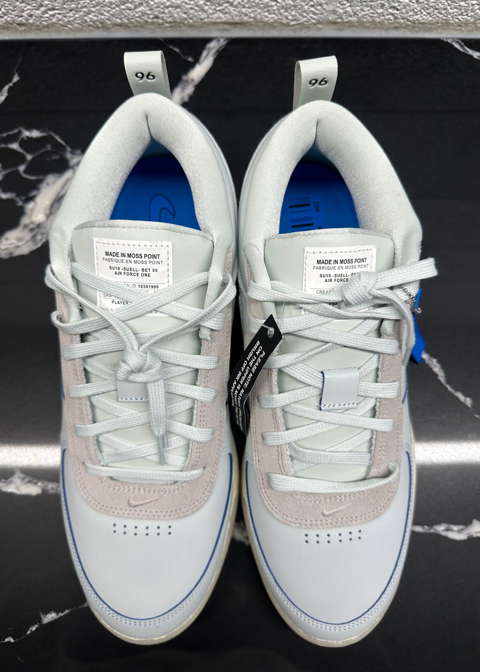 DS Nike Book 1 MP Masc 14