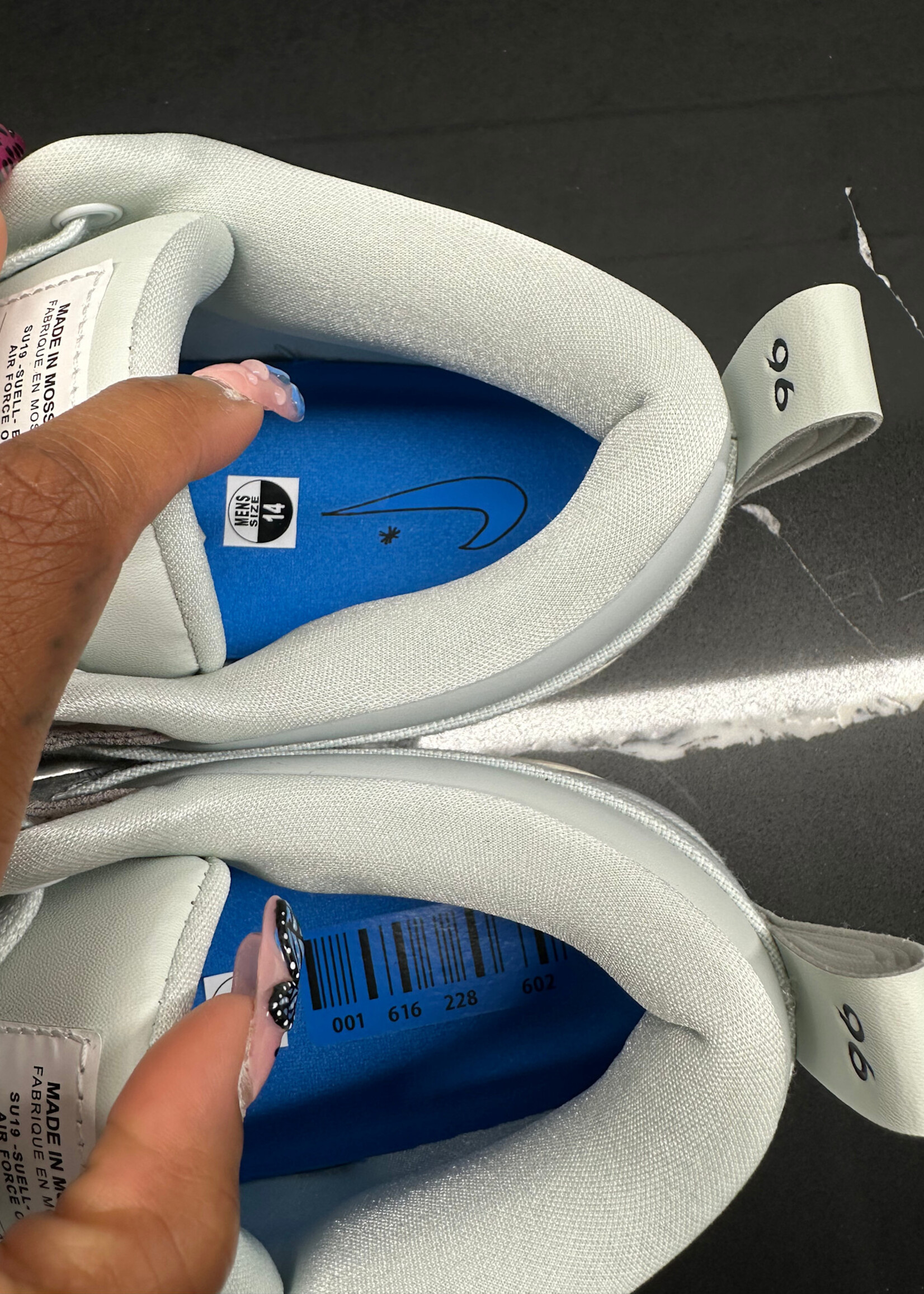 DS Nike Book 1 MP Masc 14