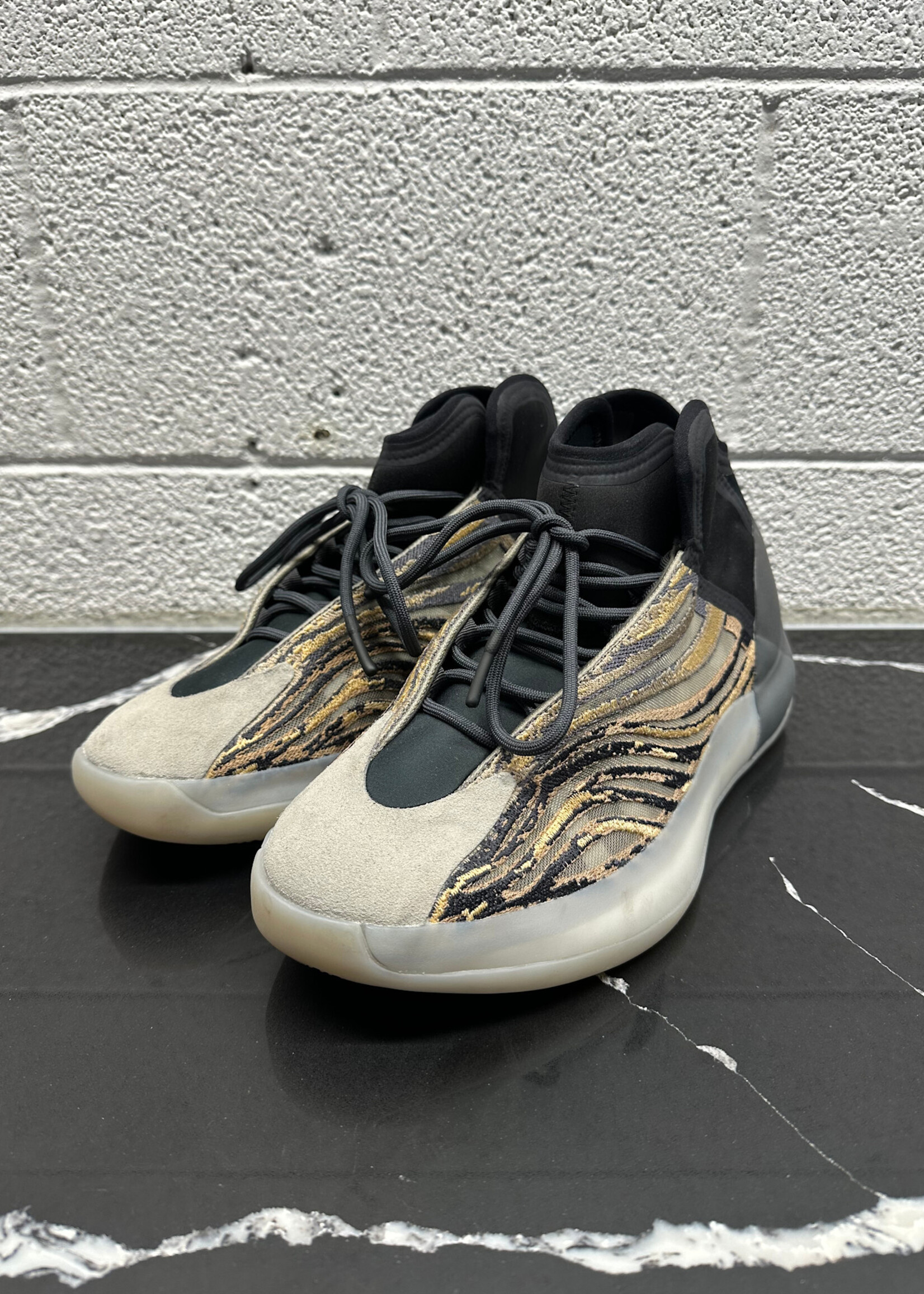 Yeezy Quantum Amber Tint Masc 12.5 - Fits 11