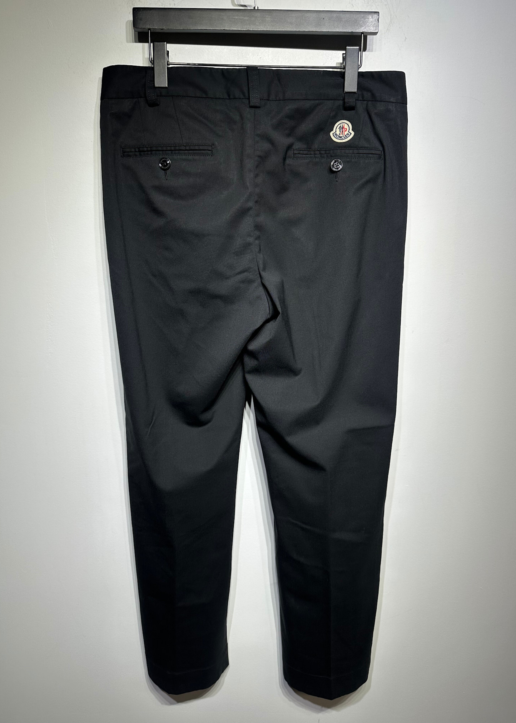 Moncler Black Pleat Straight Trousers Masc 36