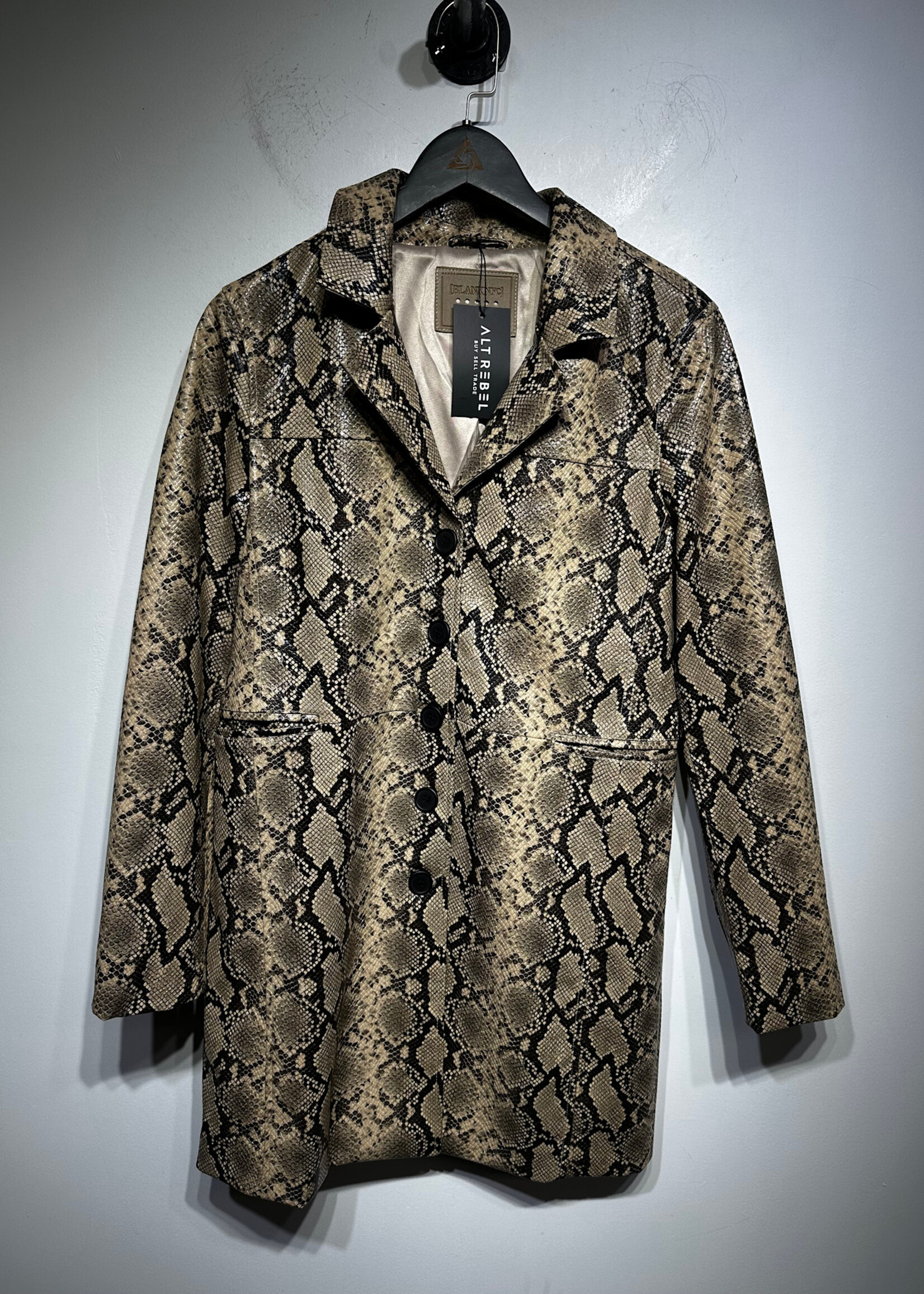 Blank NYC Reptile Trench S