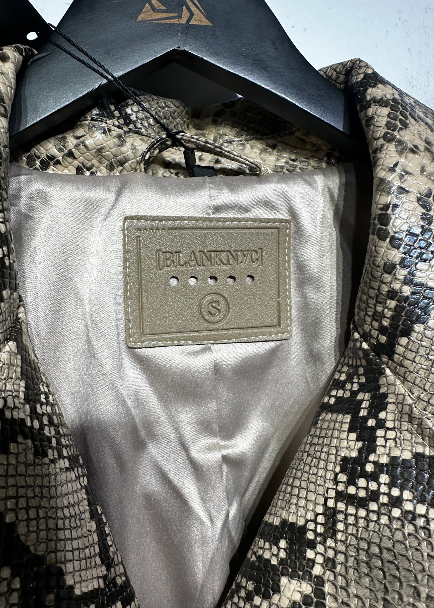 Blank NYC Reptile Trench S