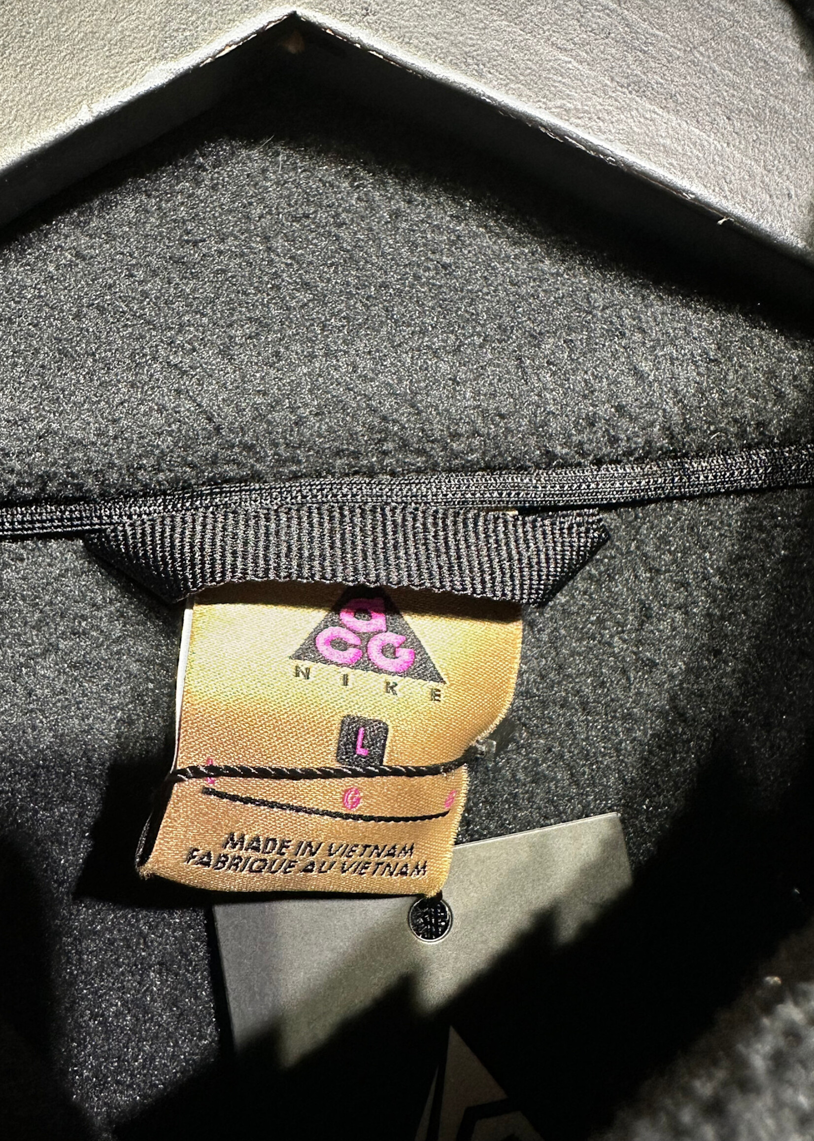 Nike ACG Black Fleece Zip Jacket L