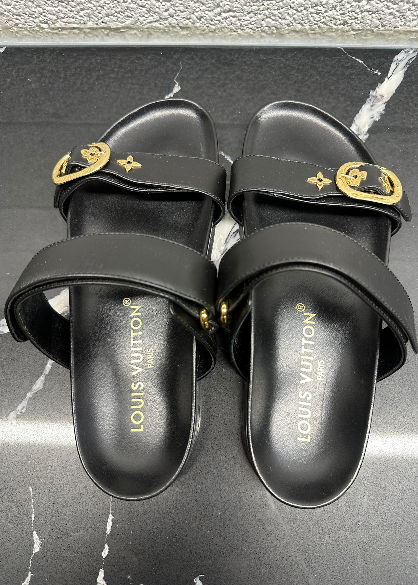 Louis Vuitton Bom Dia Flat Comfort Mule 38/7.5
