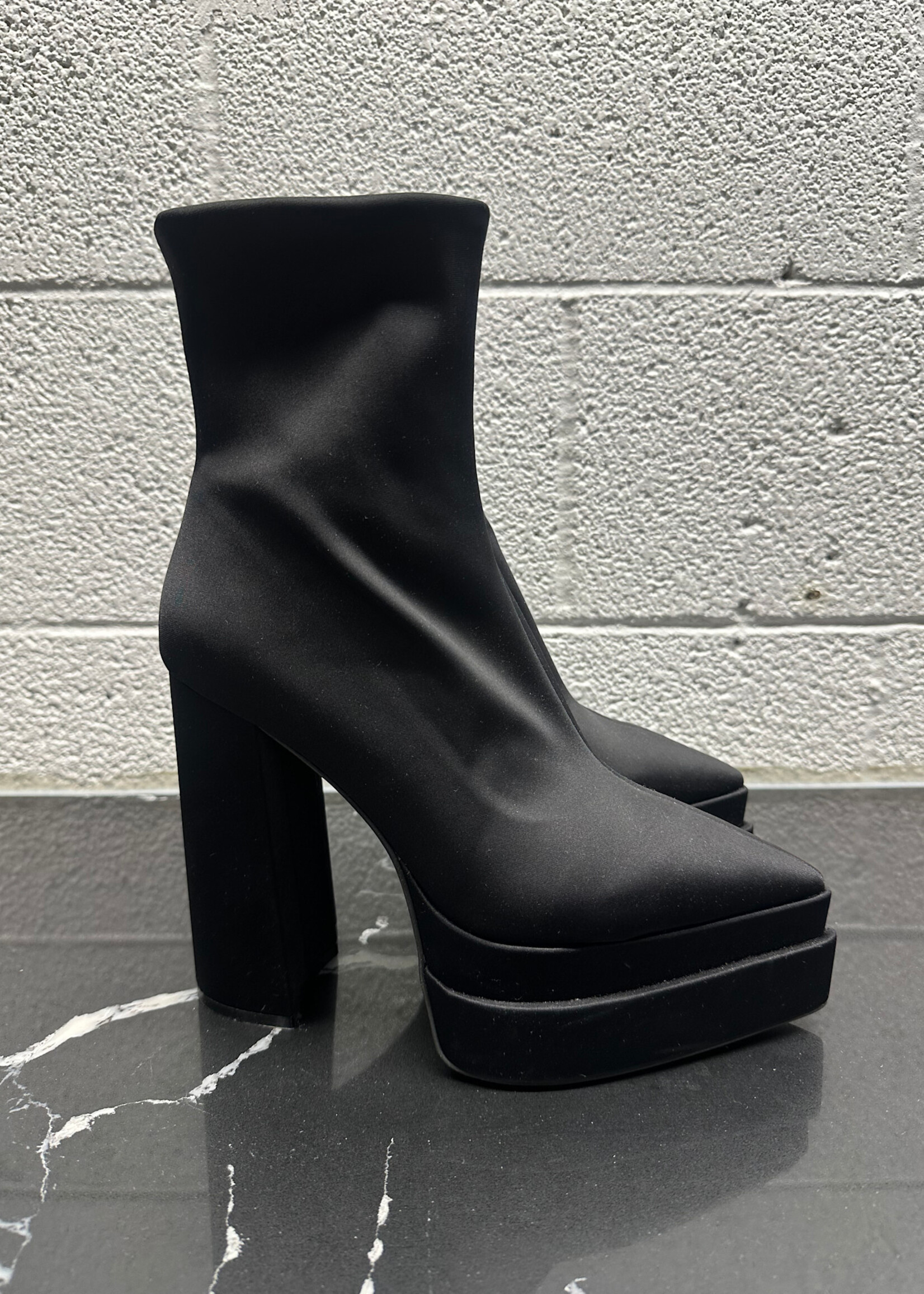 Free People x Jeffrey Campbell Satin Platforms 7.5