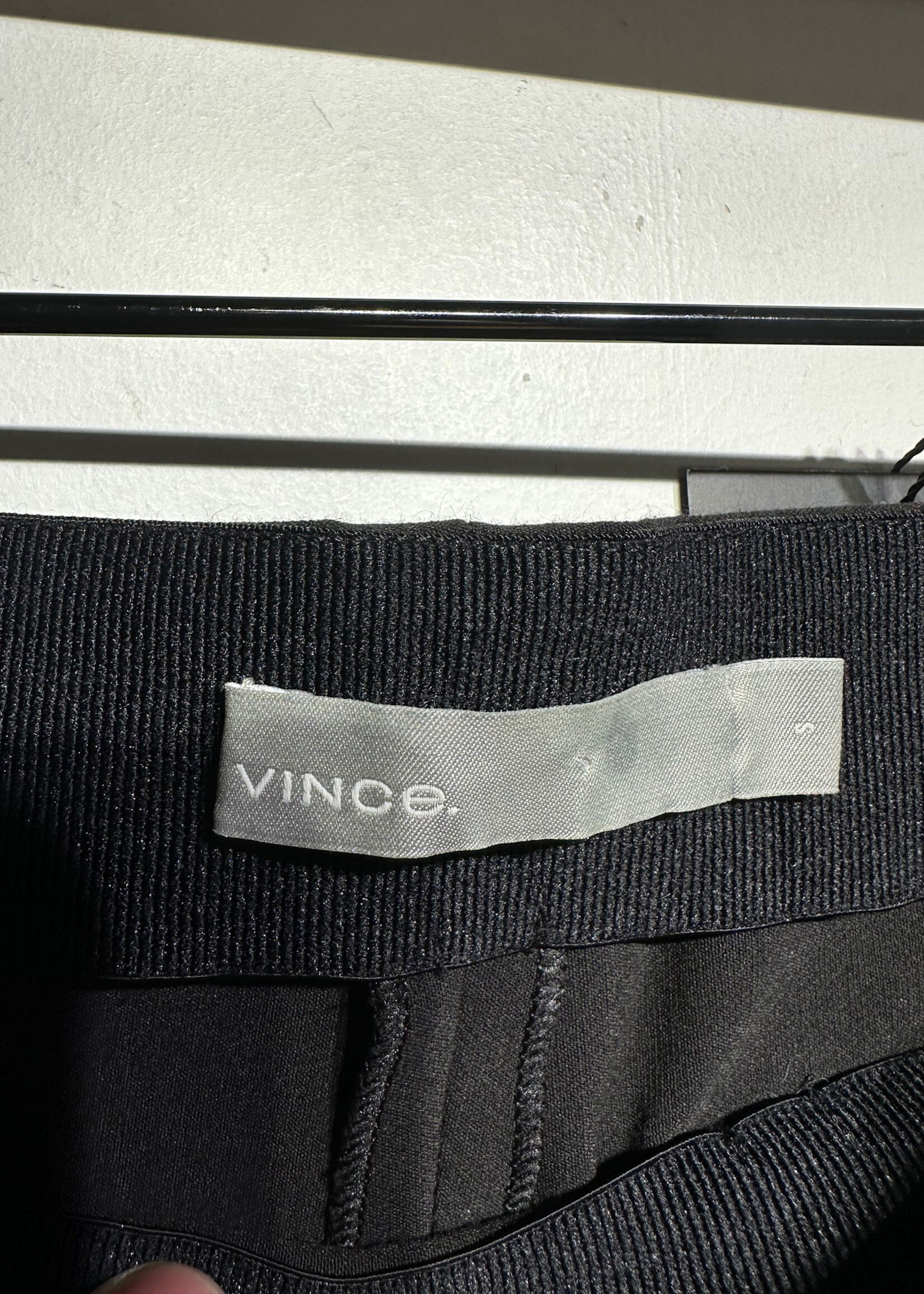 Vince NWT Black Pants (Retail $265) Fem 28