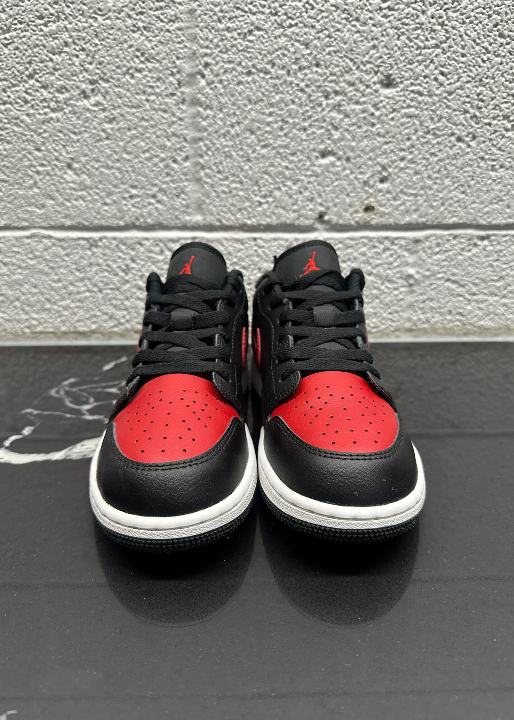 Jordan 1 Bred Low Fem 6