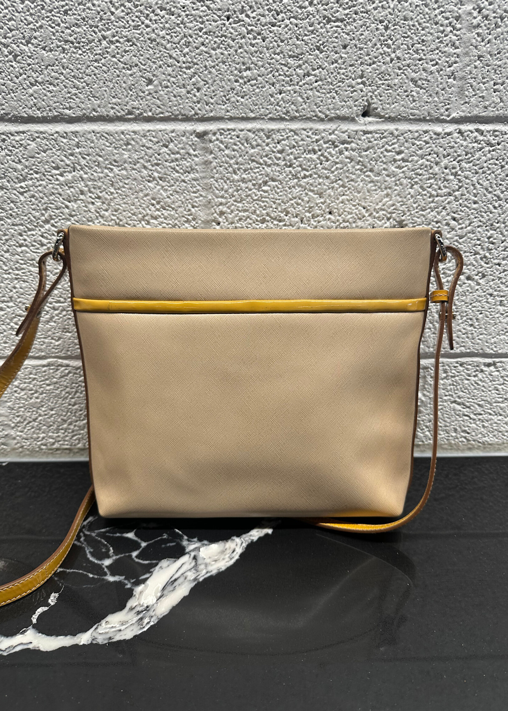 Vintage Ferragamo Tan Yellow Shoulder Bag AS IS