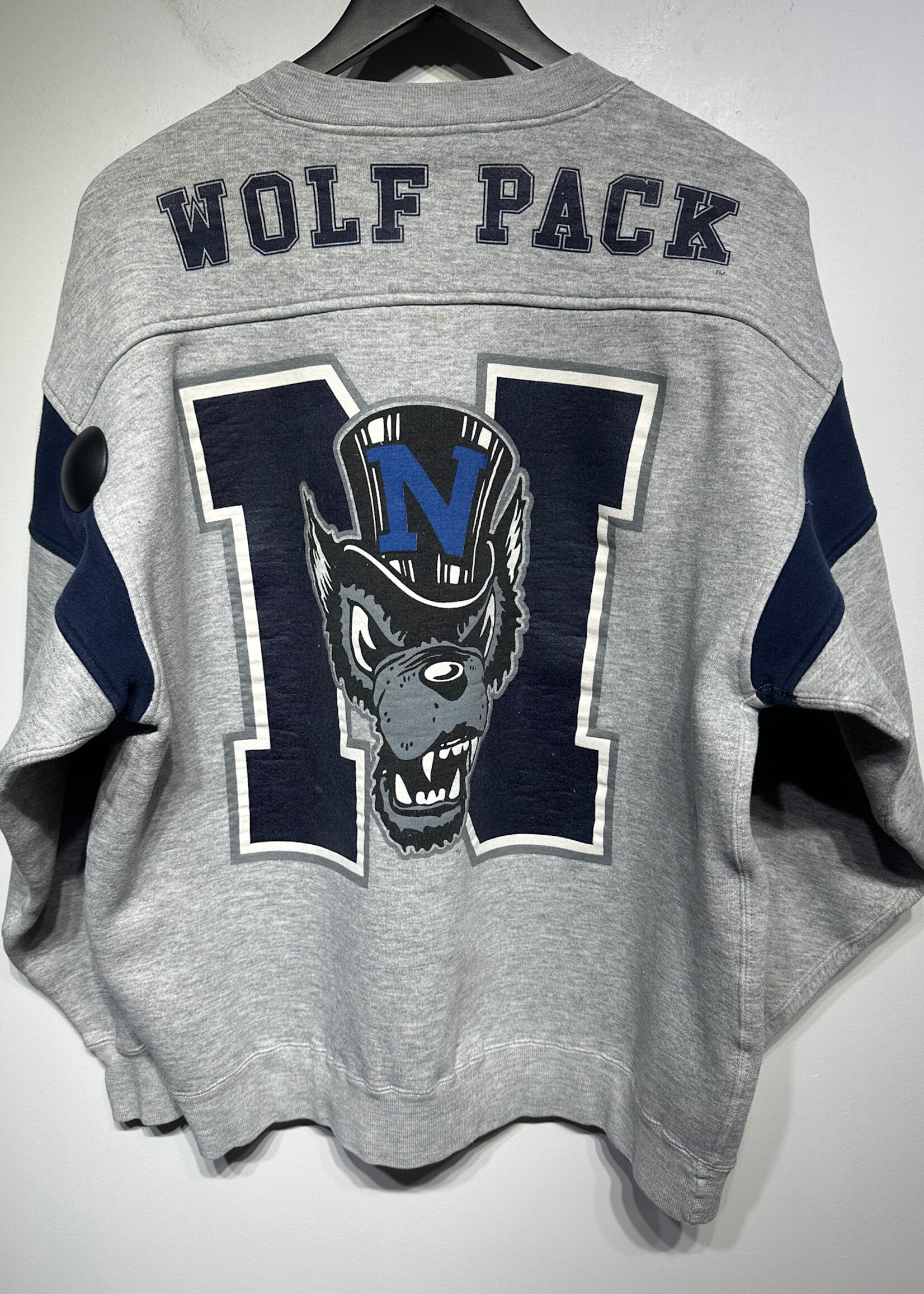 Vintage NV Wolfpack Grey Spellout Sweater L
