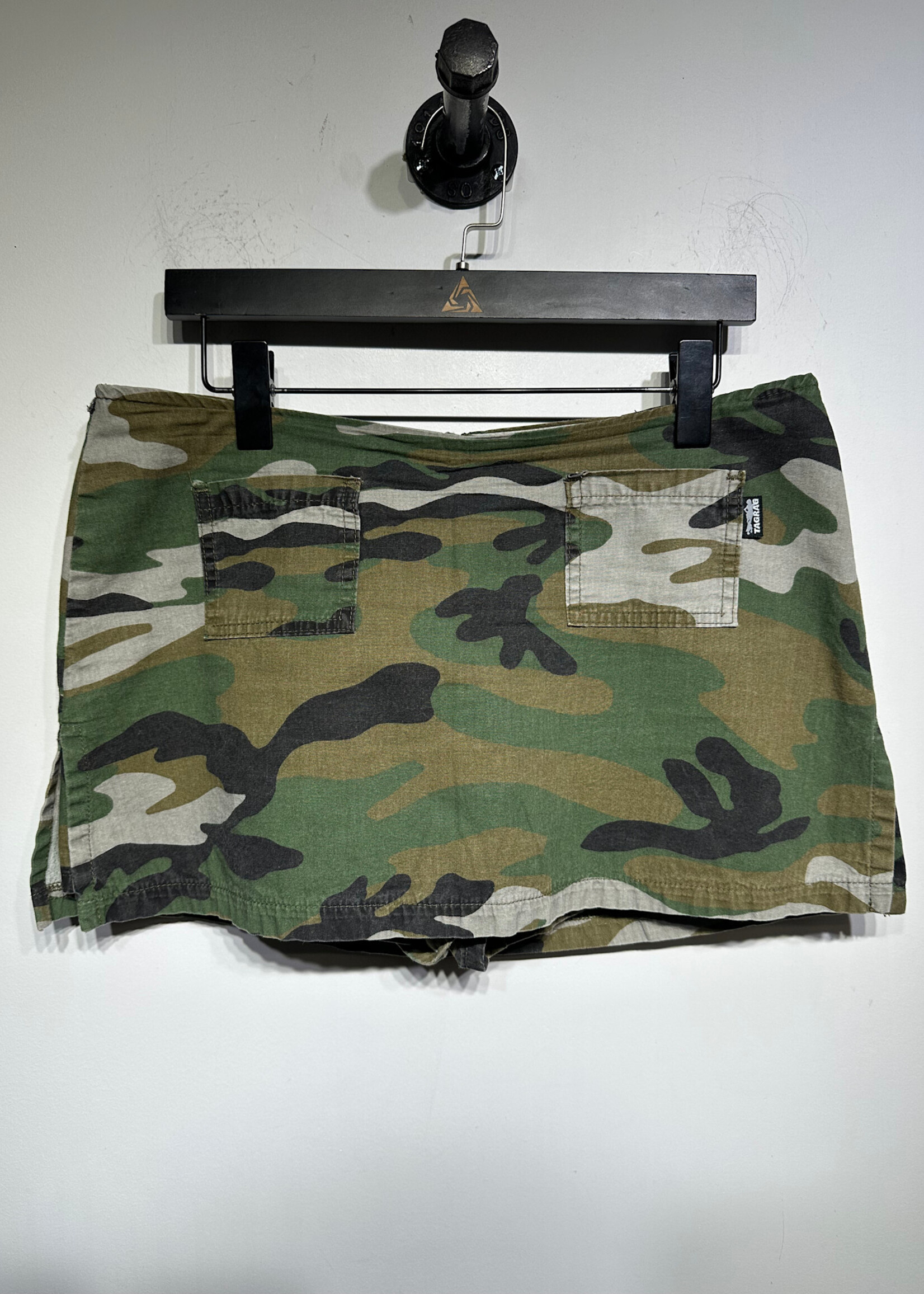 Tag Rag Y2K Camo Mini Skort 30