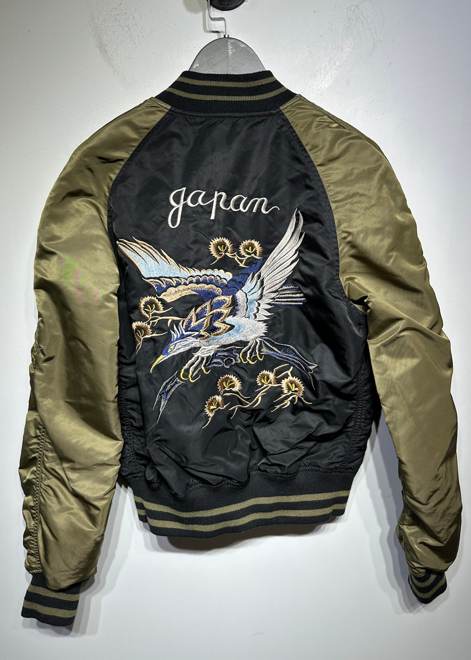 Alpha Industries Reversible Souvenir Bomber Masc M