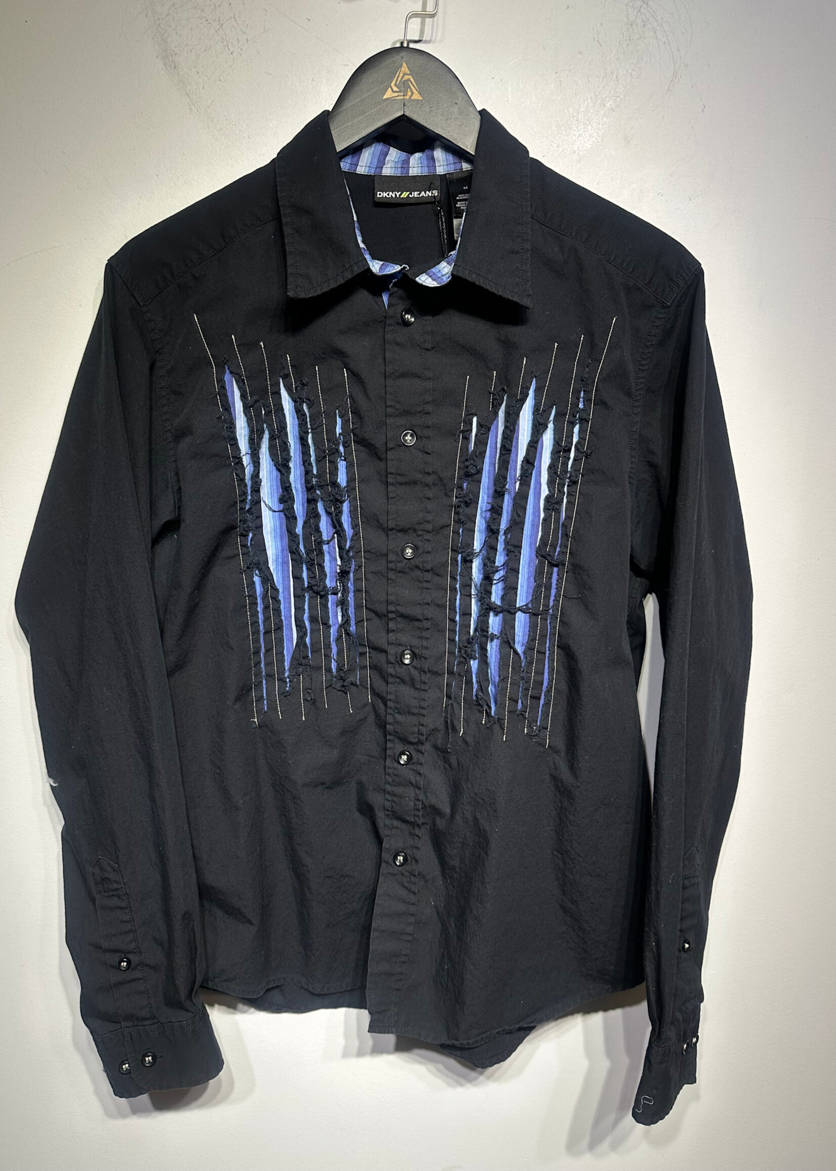 DKNY Black /Blue Layered Distressed L/S B/U Masc M